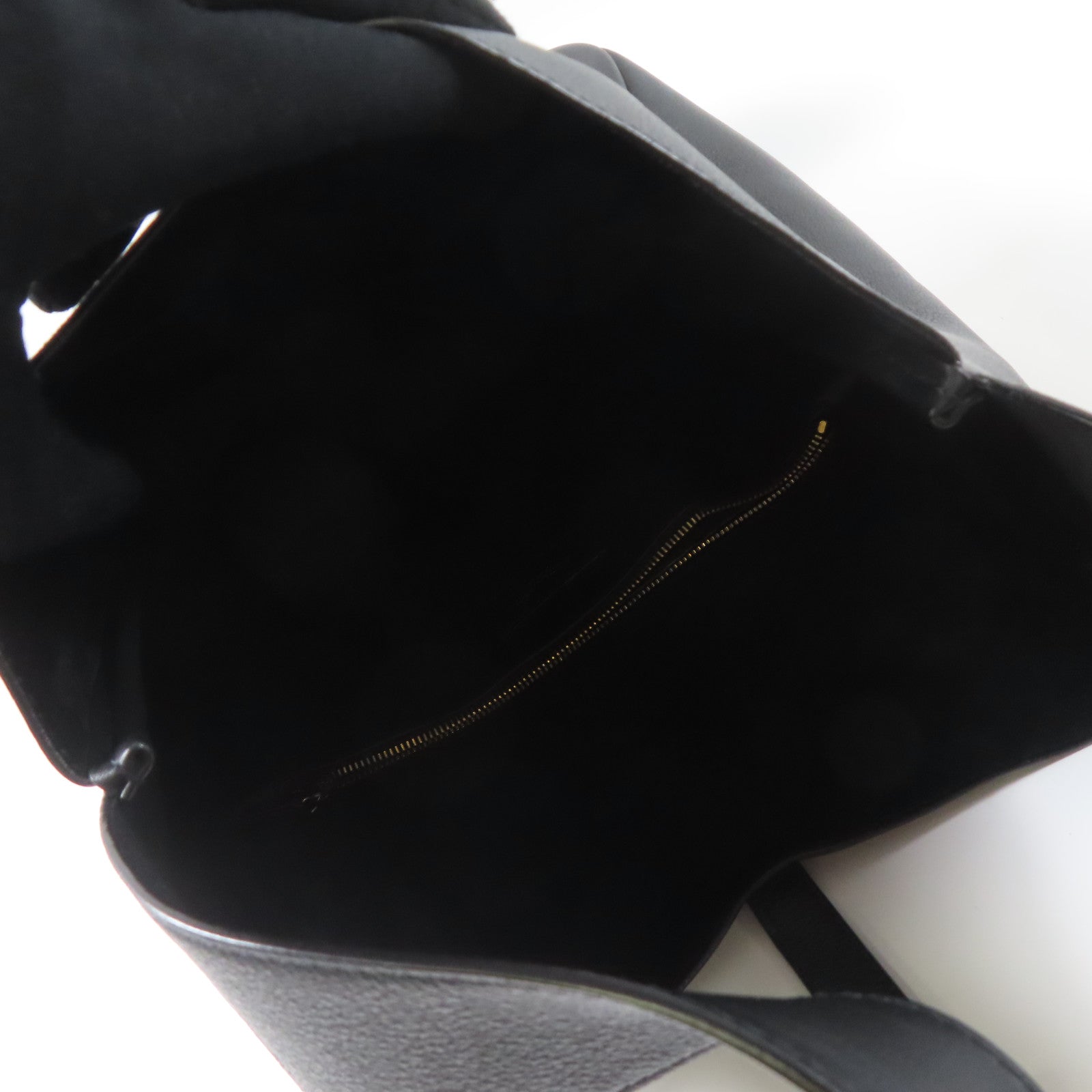 SAINT LAURENT 牛皮皮革Hobo Bag金扣肩背袋黑色