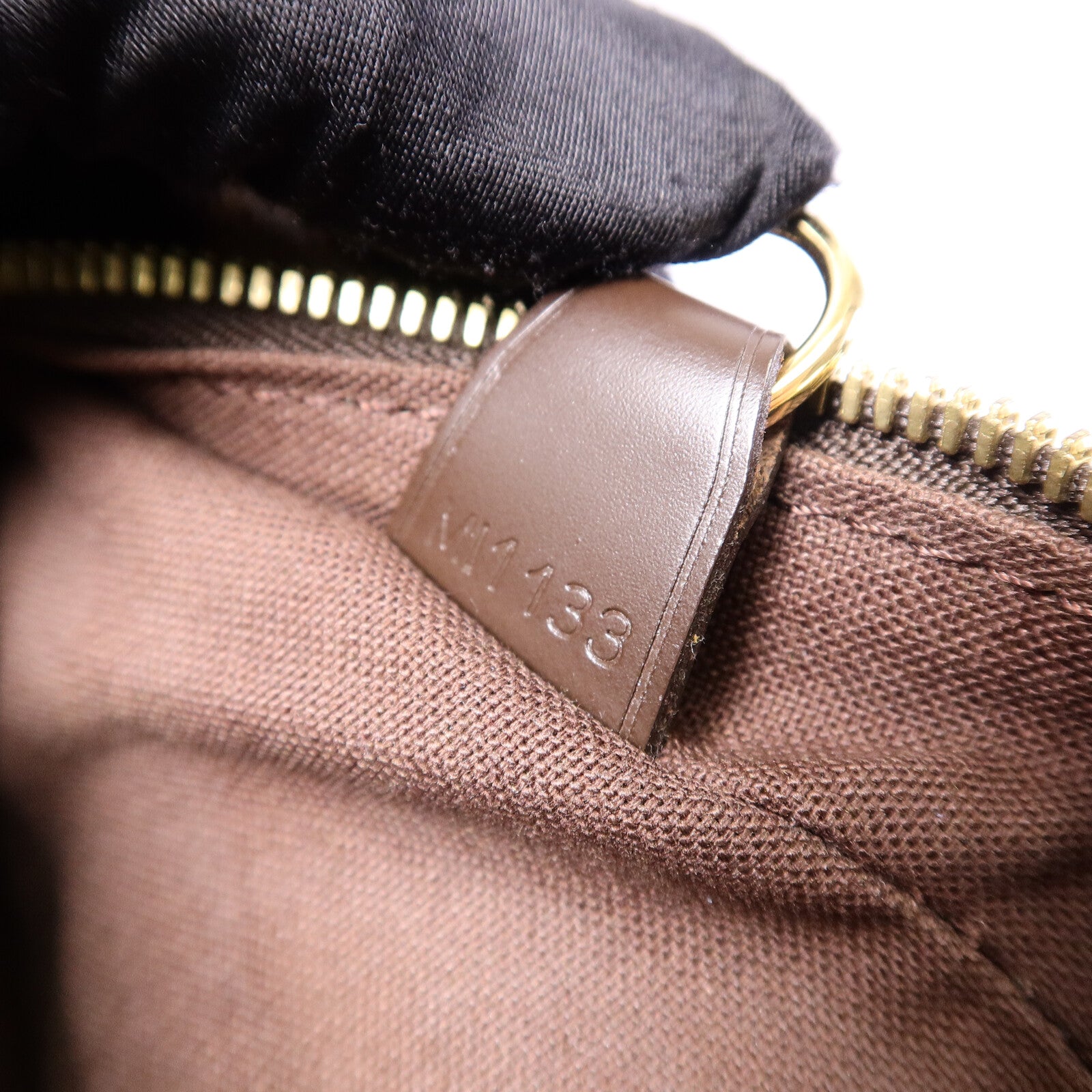 LOUIS VUITTON Damier Shelton MM肩背袋