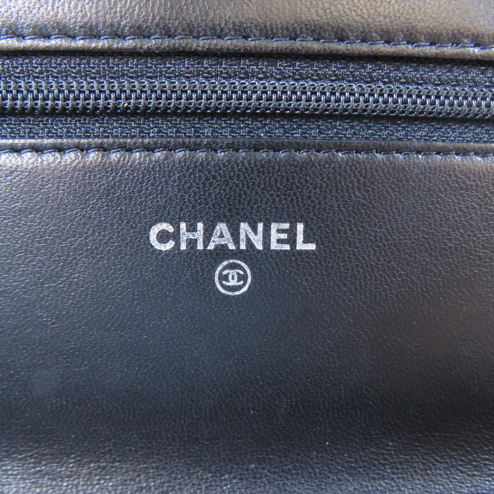 CHANEL 菱格牛皮皮革Chanel Boy Wallet On Chain鏈帶肩背袋黑色