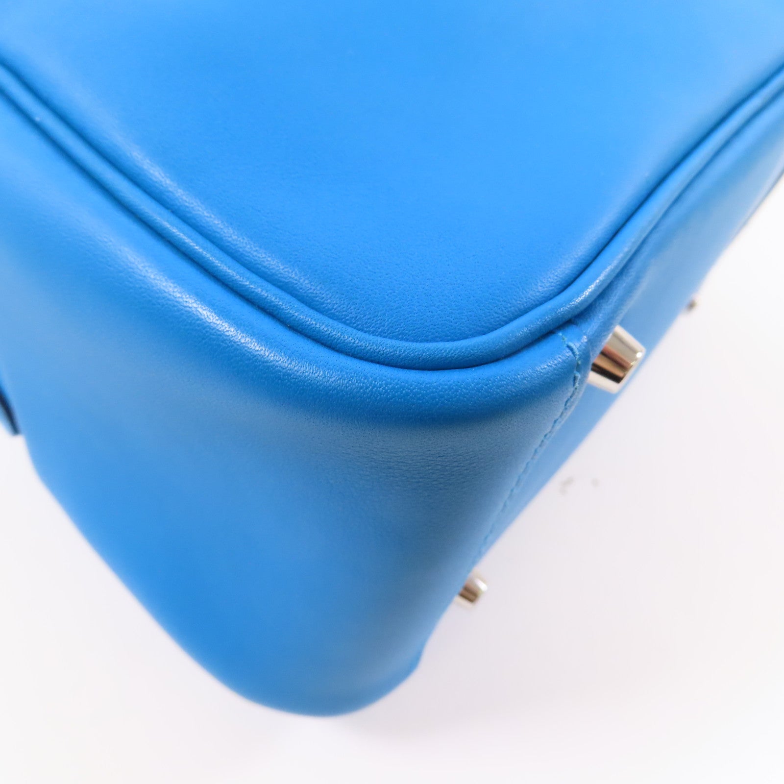 HERMES【激減優惠】 Swift皮革Mini Lindy銀扣手挽肩背兩用袋Bleu frida