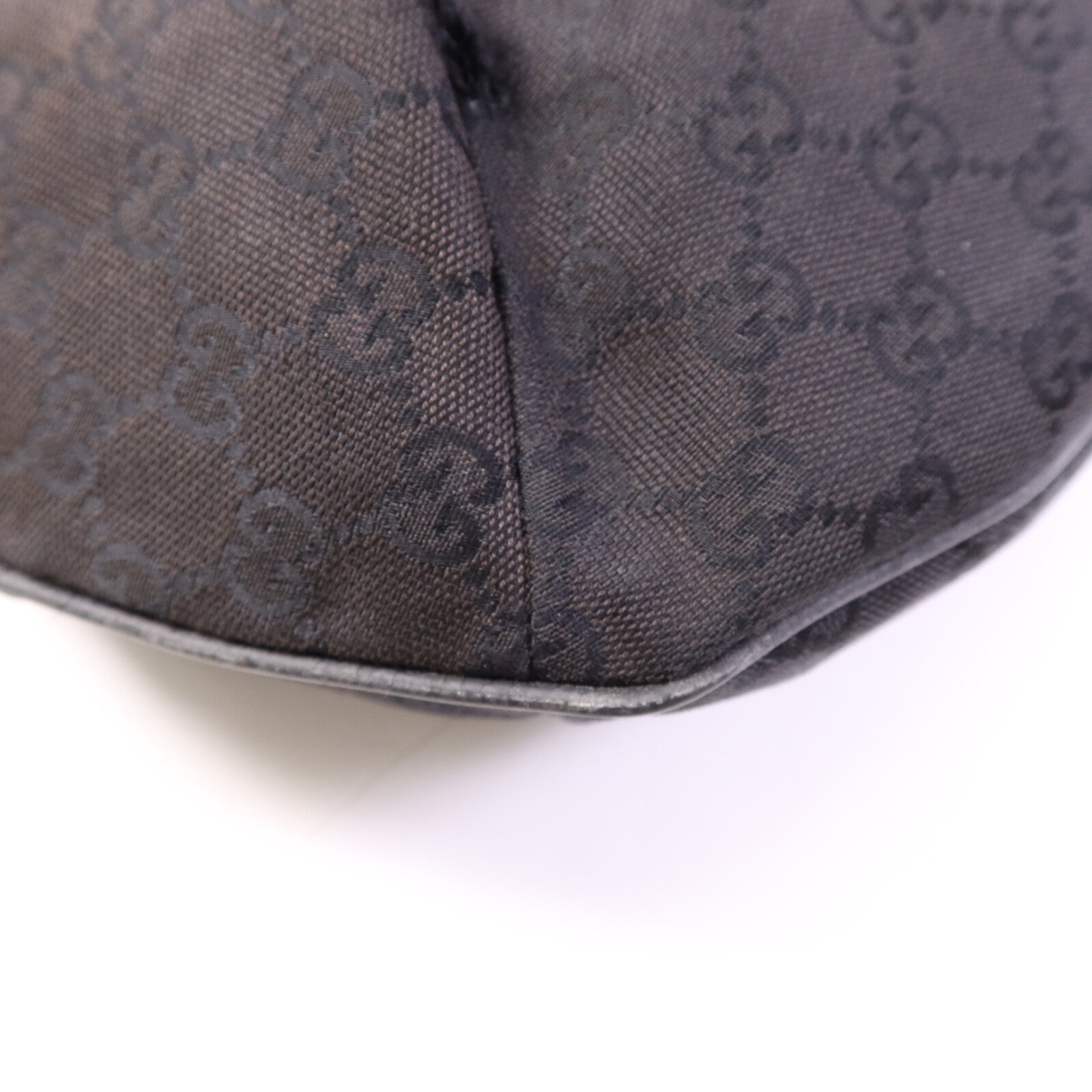 GUCCI 帆布Shoulder Bag銀扣肩背袋