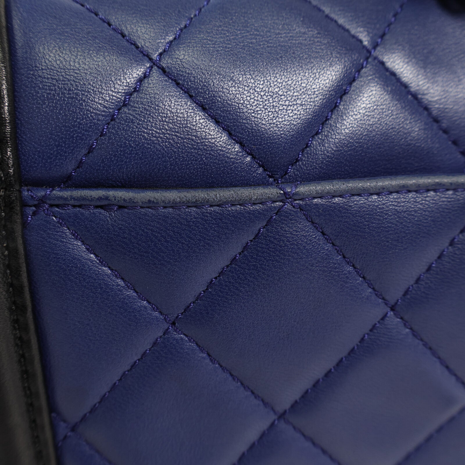 CHANEL 羊皮皮革Chain Shoulder金扣鏈帶肩背袋