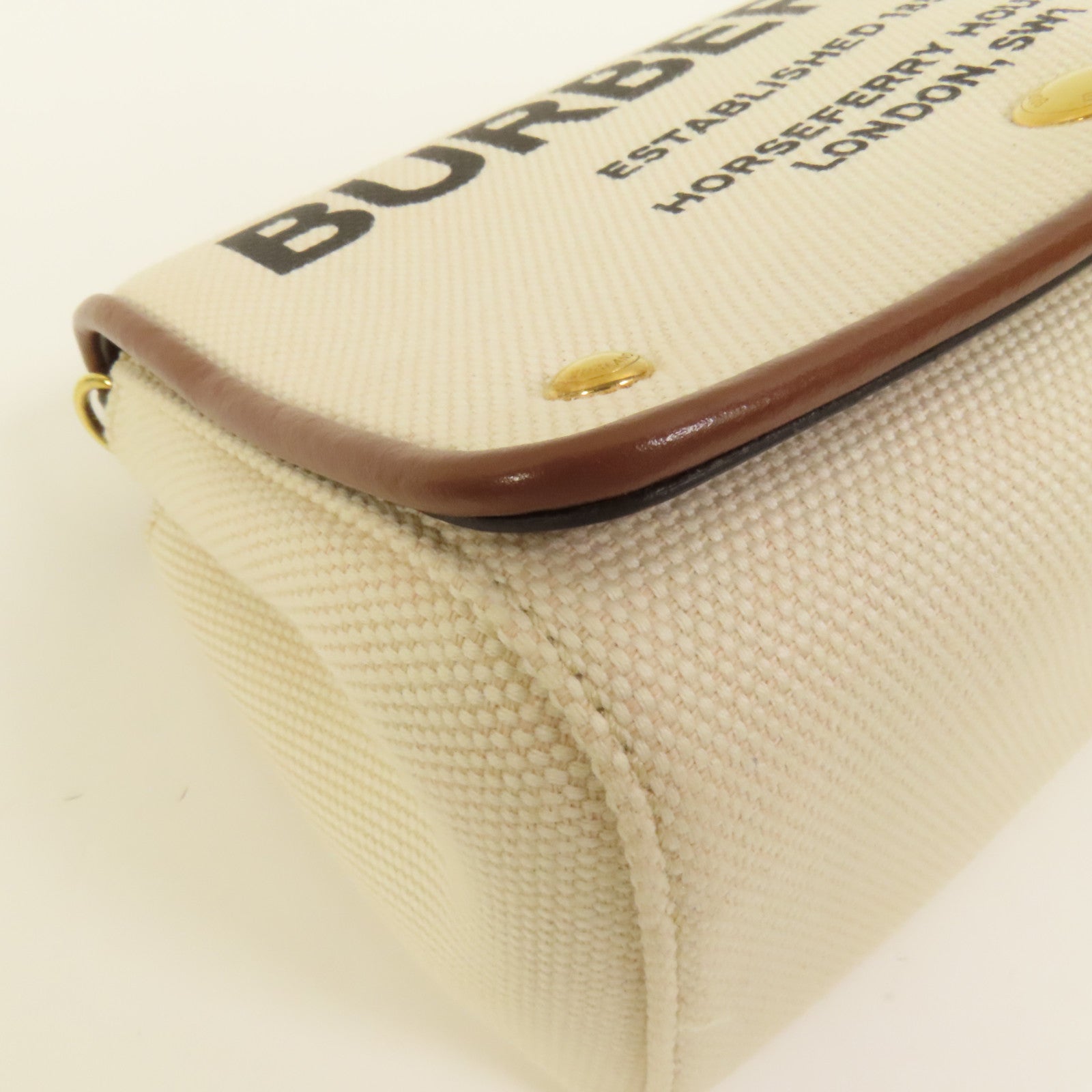 BURBERRY 帆布Shoulder Bag金扣肩背袋
