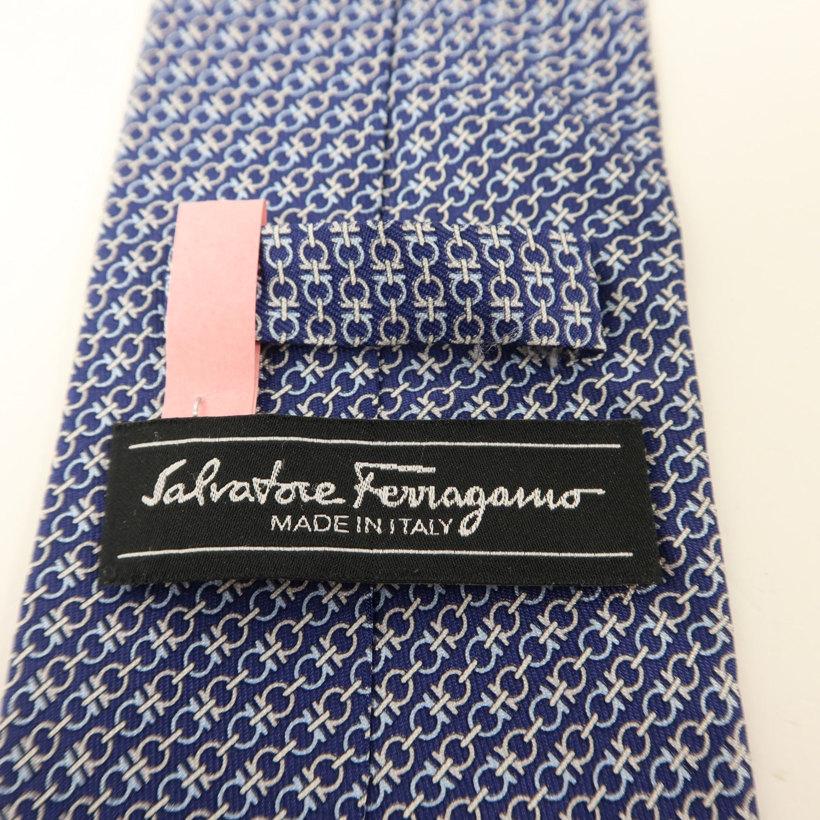 Salvatore Ferragamo 絲質Necktie領帶
