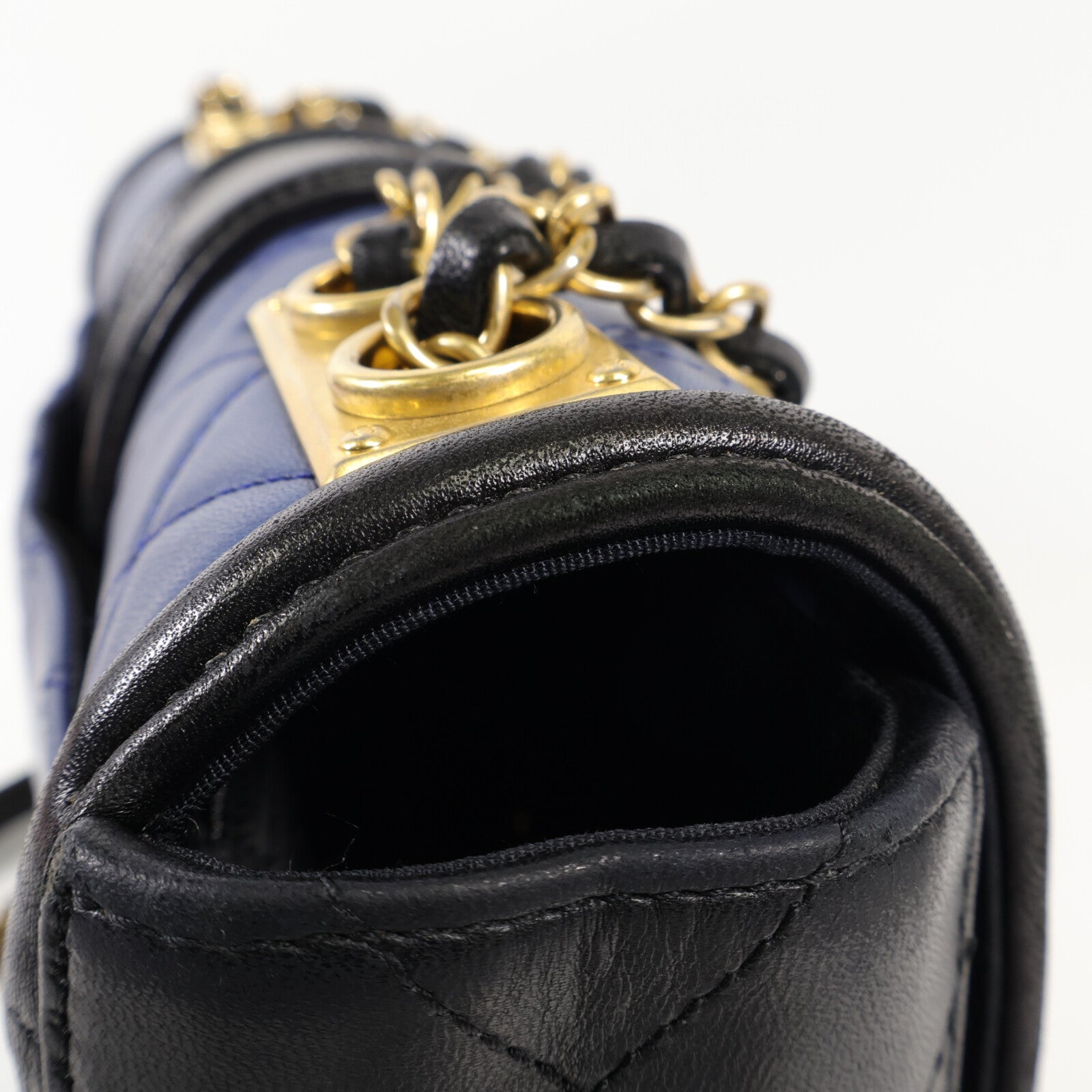 CHANEL 羊皮皮革Chain Shoulder金扣鏈帶肩背袋