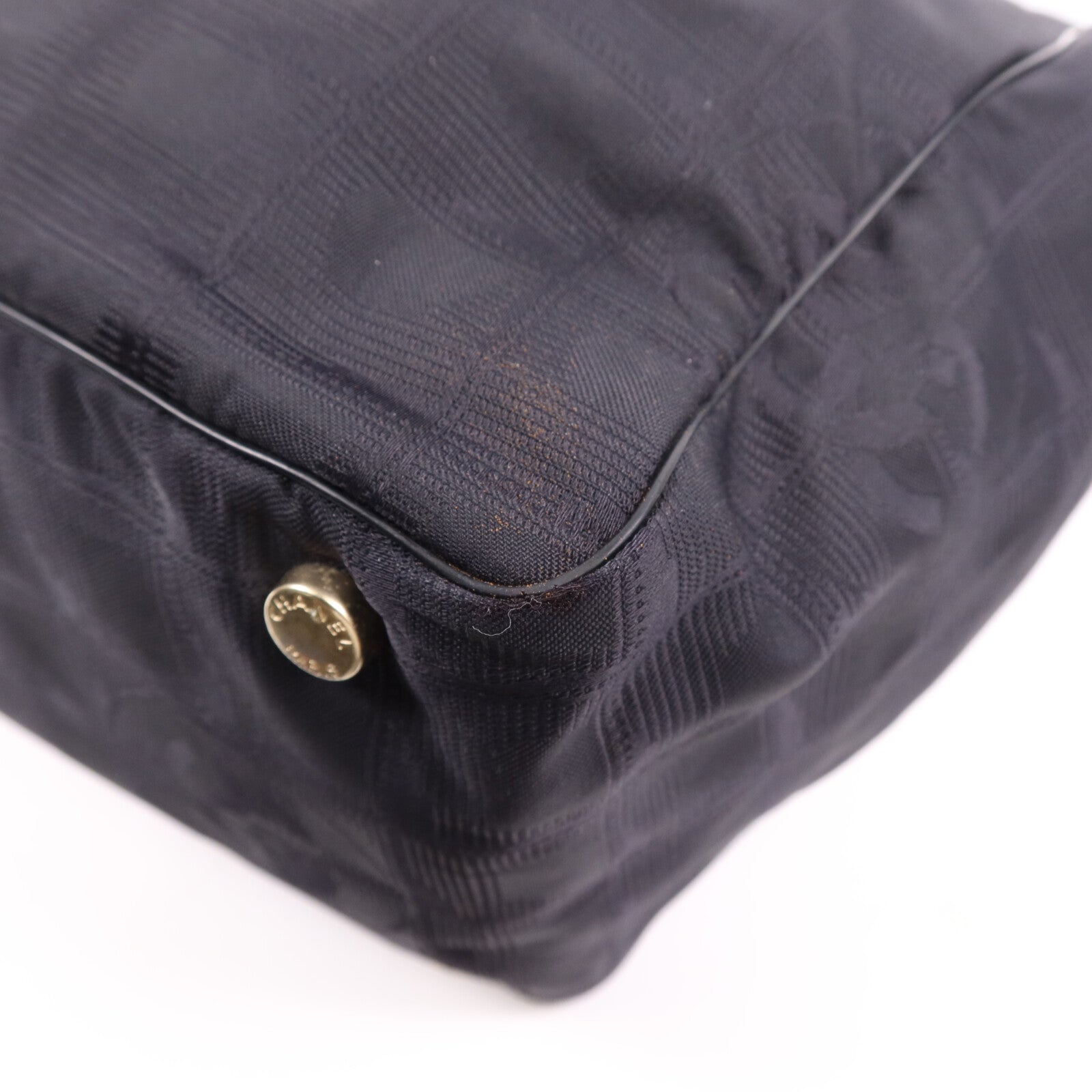 CHANEL 尼龍New Travel Line Tote金扣手挽袋