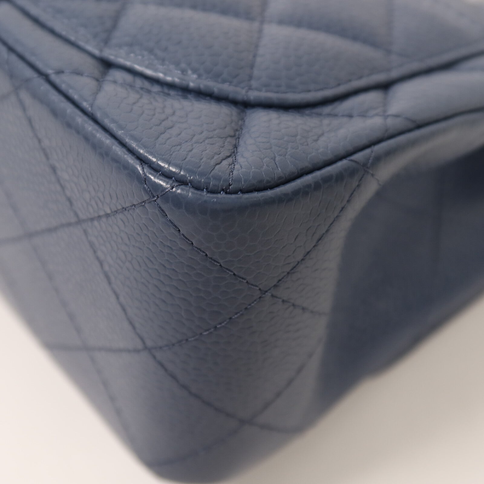 CHANEL 牛皮皮革Mini Classic 17銀扣鏈帶肩背袋