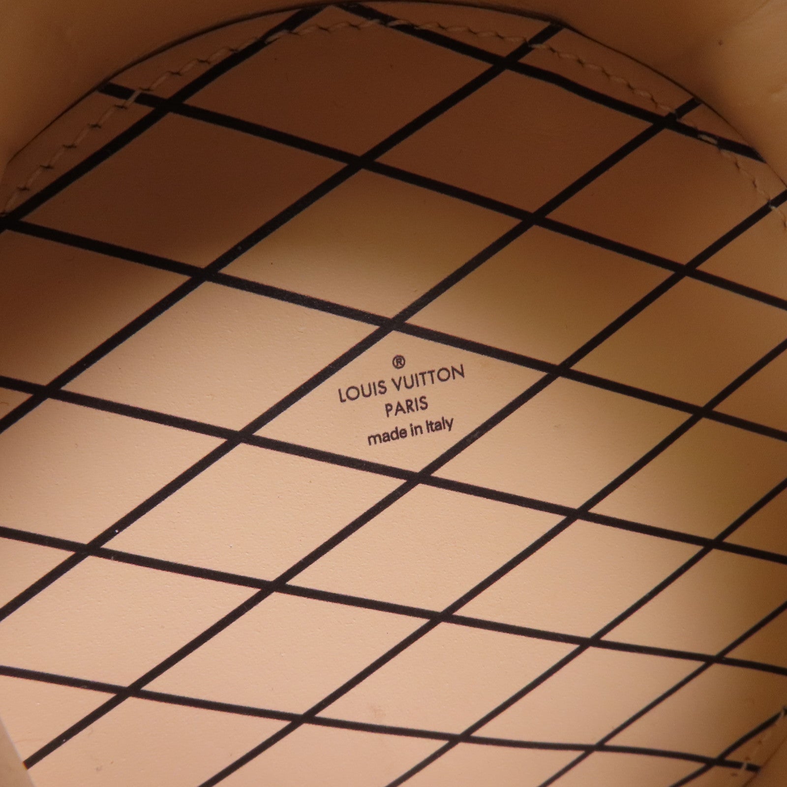 LOUIS VUITTON LV GHW Mini Boite Chapeau Shoulder Bag  M68276 Monogram Reverse