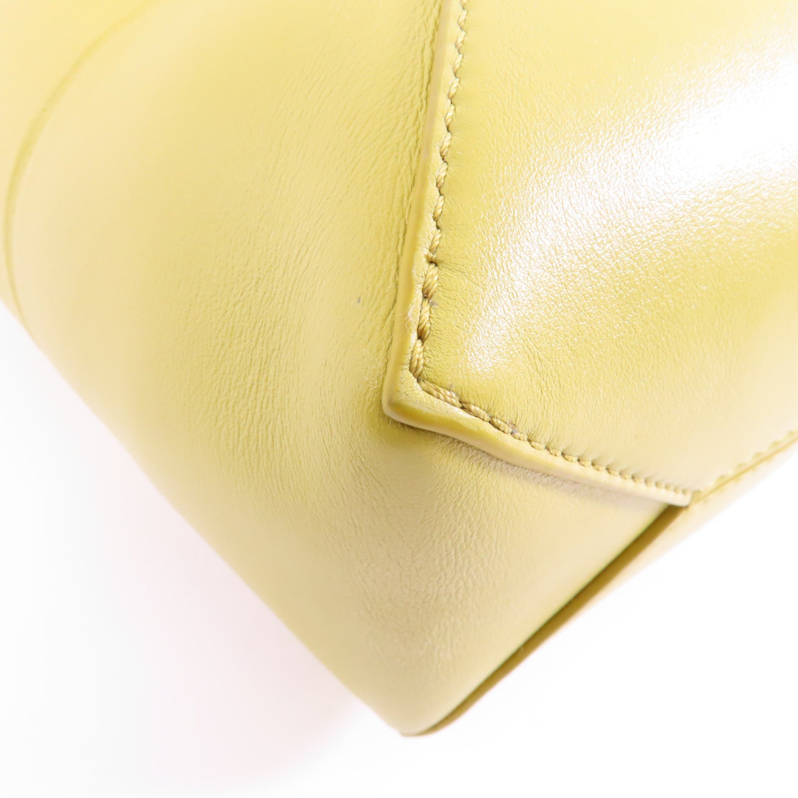 LOEWE 牛皮皮革Shoulder Bag金扣手挽肩背兩用袋黃色