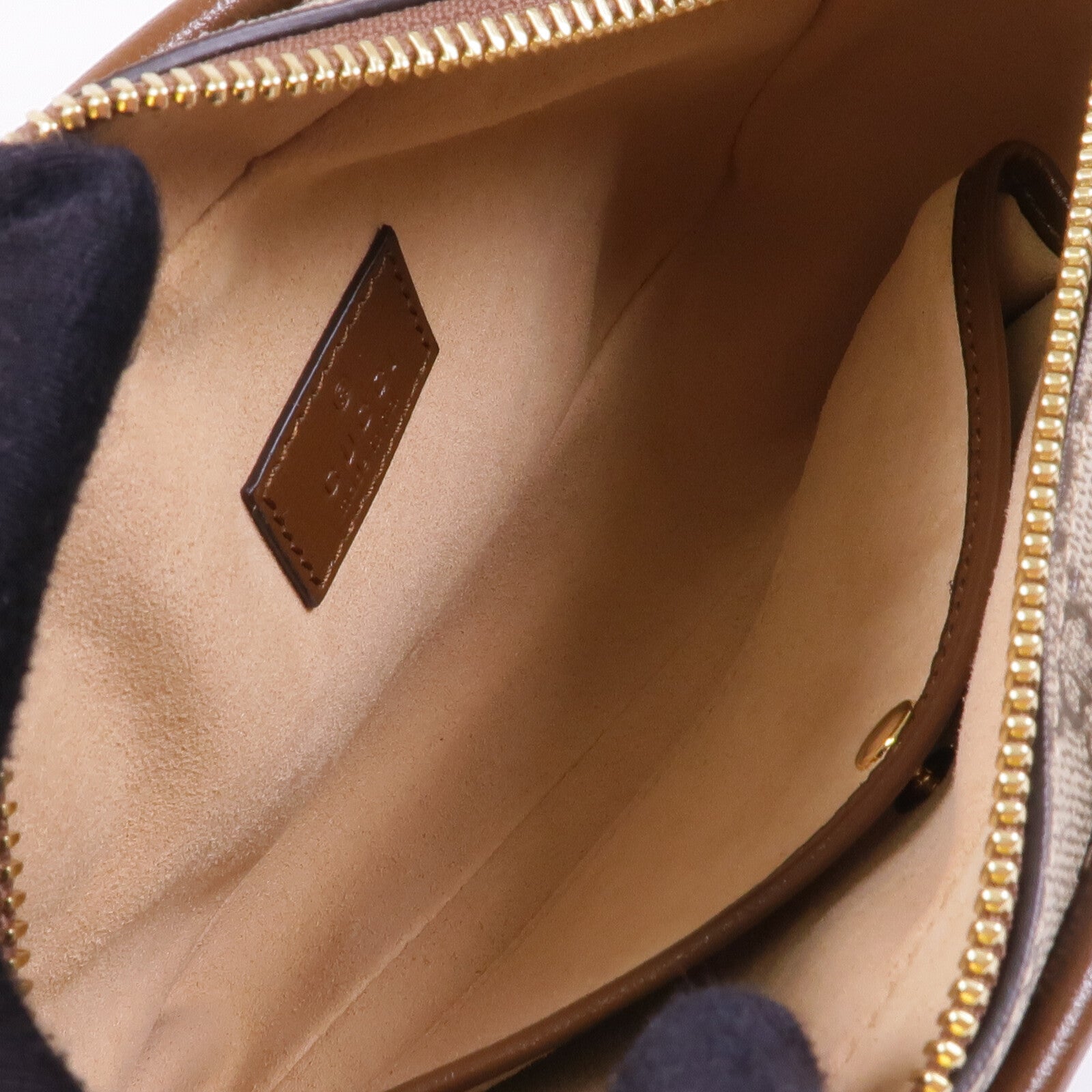 GUCCI 塗層帆布GG Supreme金扣肩背袋