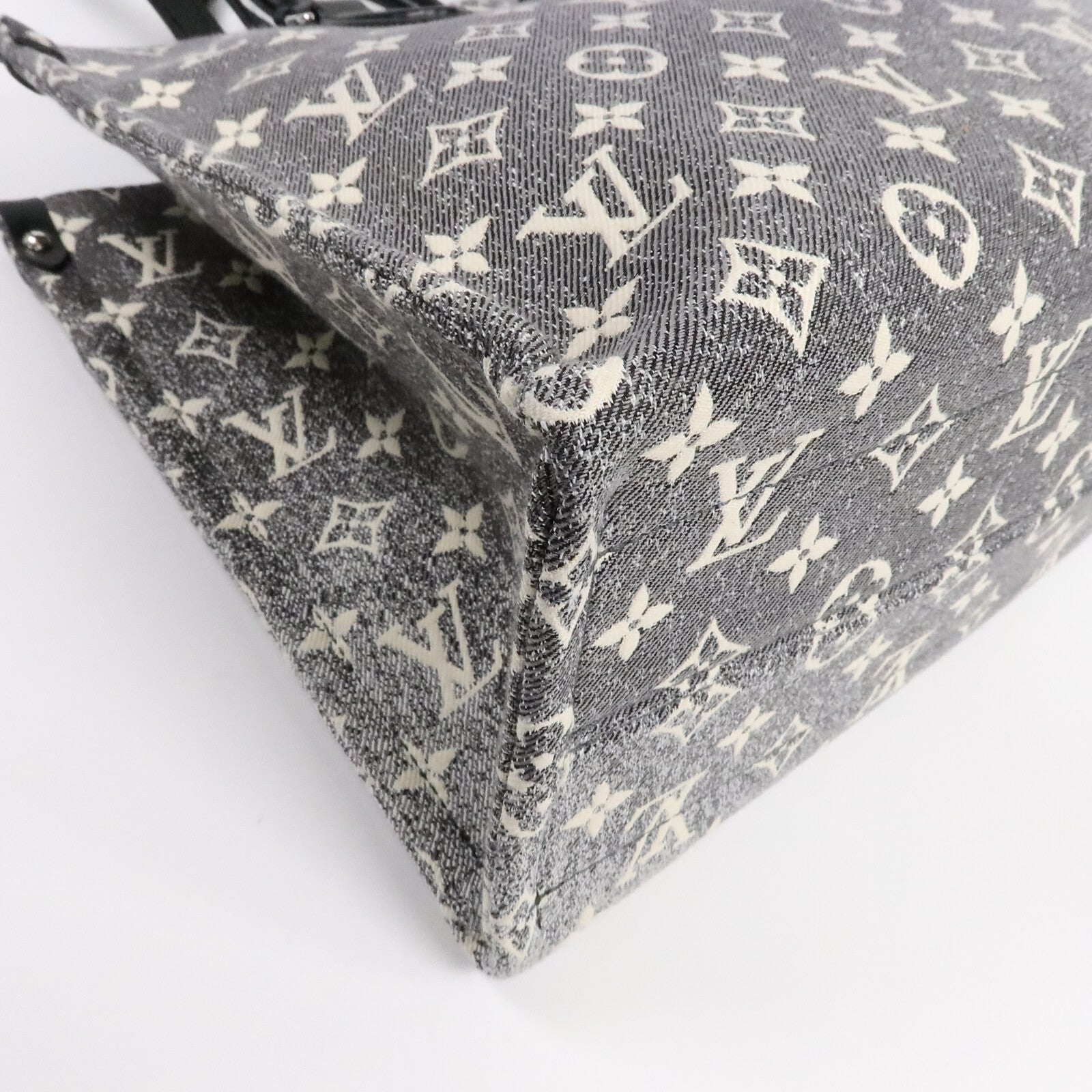 LOUIS VUITTON Jaguar Denim On The Go MM手挽肩背兩用袋