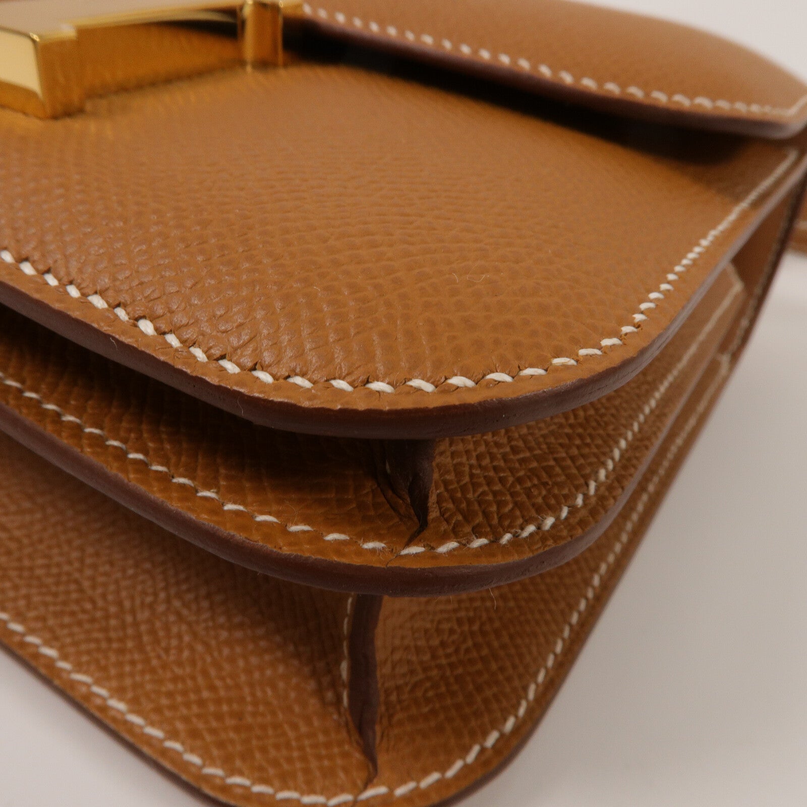HERMES Epsom皮革Constance Mini肩背袋Gold