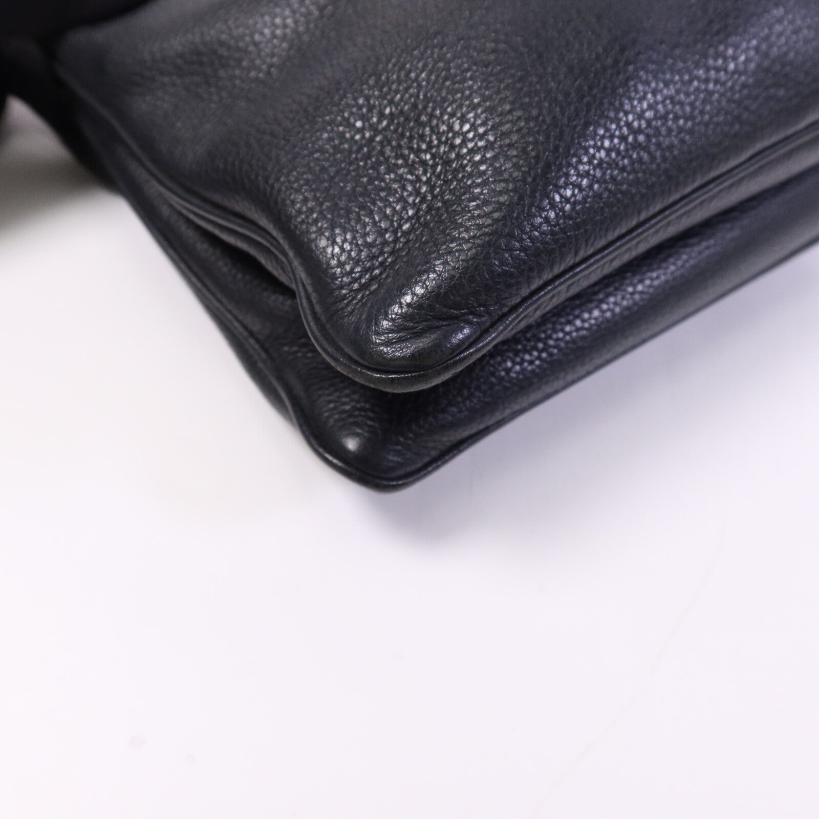 PRADA 牛皮皮革Shoulder Bag金扣肩背袋