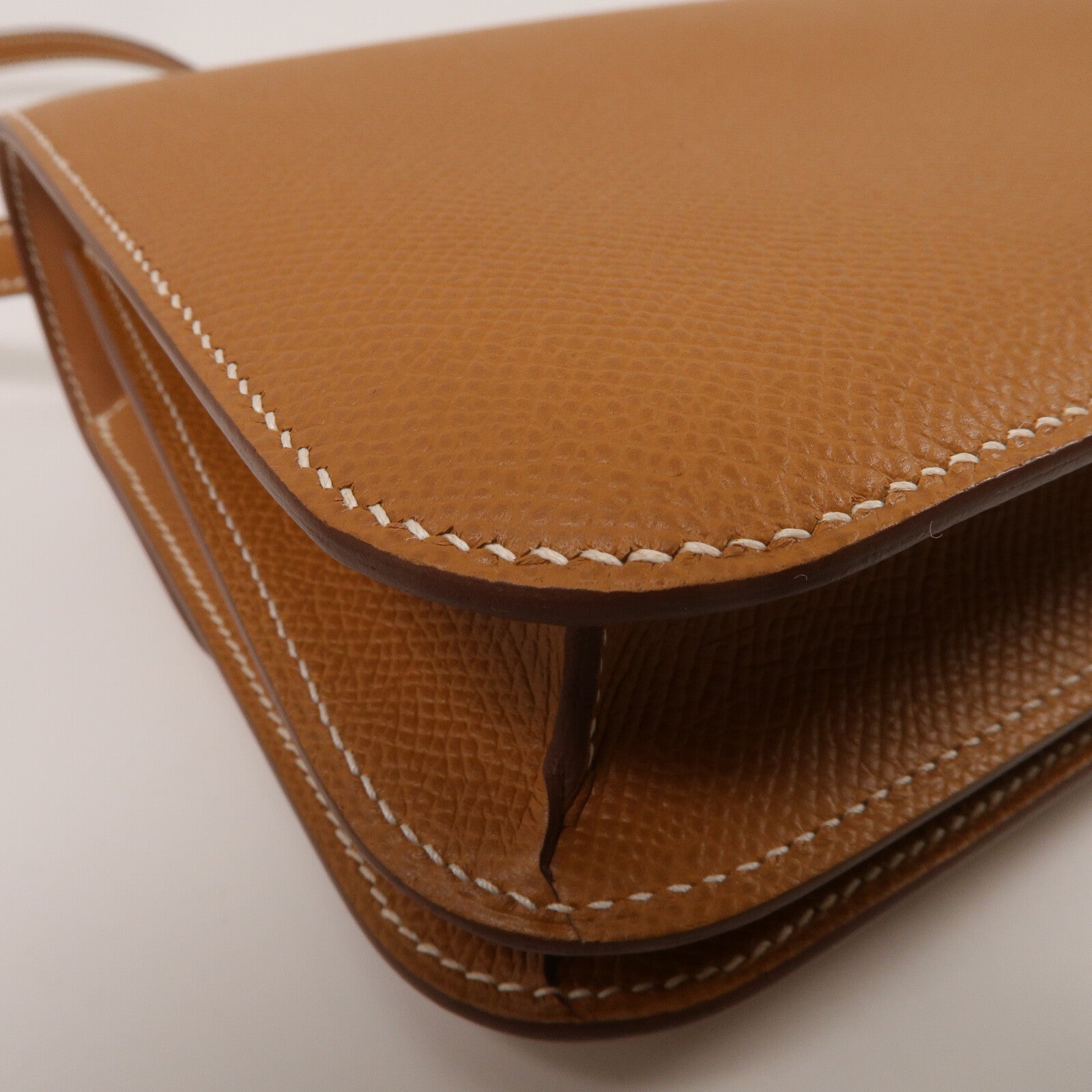 HERMES Epsom皮革Constance Mini肩背袋Gold
