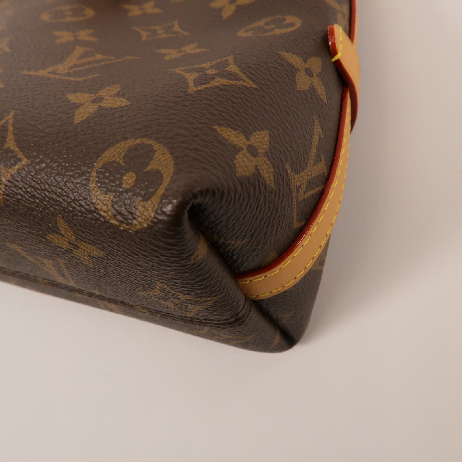 LOUIS VUITTON Monogram Carry All BB鏈帶肩背袋