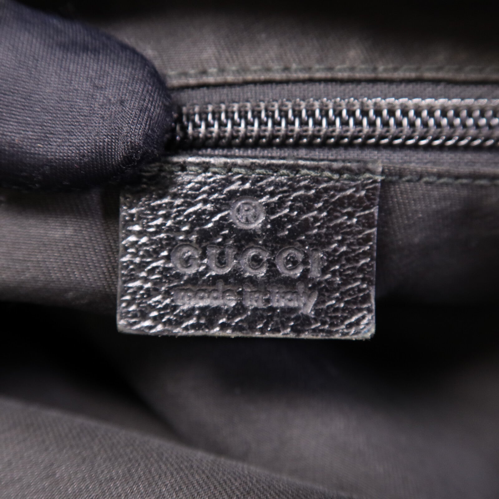 GUCCI 帆布Shoulder Bag銀扣肩背袋