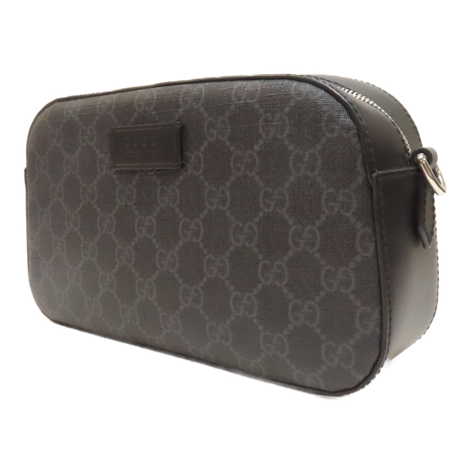GUCCI 塗層帆布GG Supreme Shoulder Bag銀扣肩背袋黑色