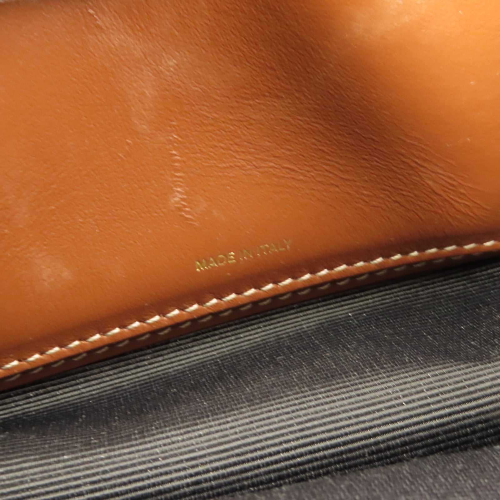 BURBERRY 帆布Shoulder Bag金扣肩背袋