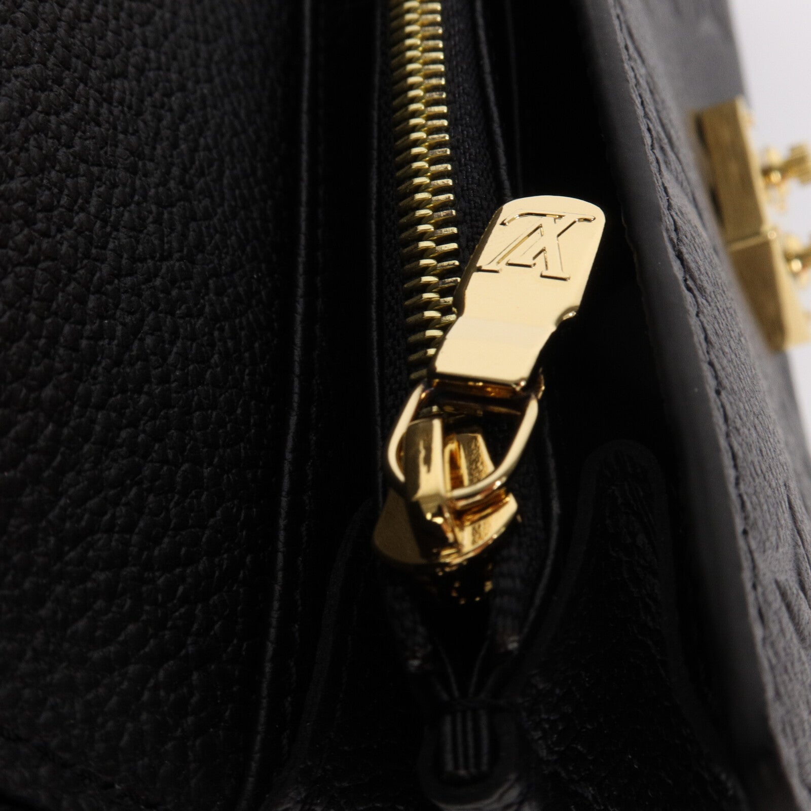 LOUIS VUITTON Monogram Empreinte Sarah Wallet長錢包