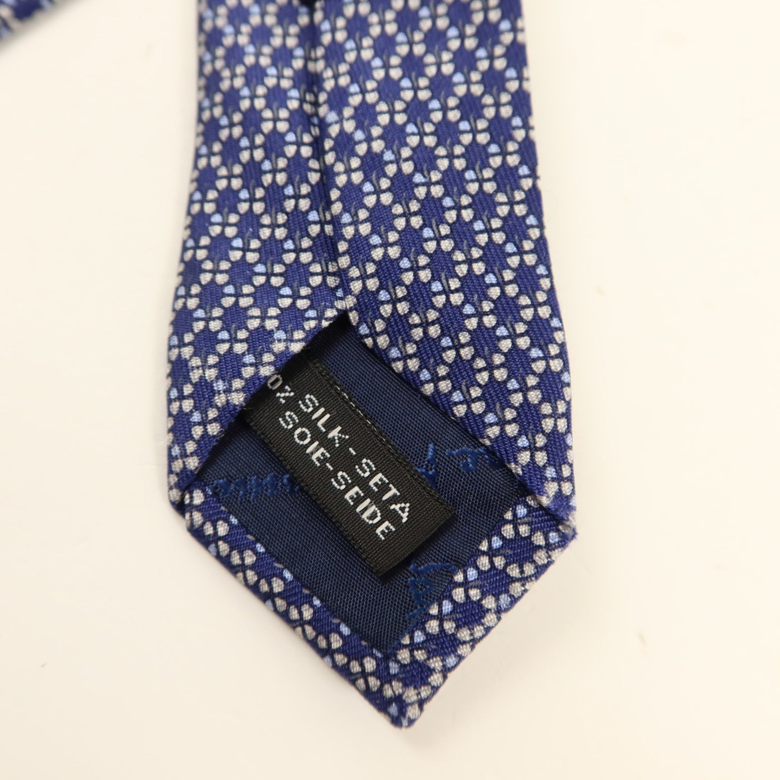 Salvatore Ferragamo 絲質Necktie領帶