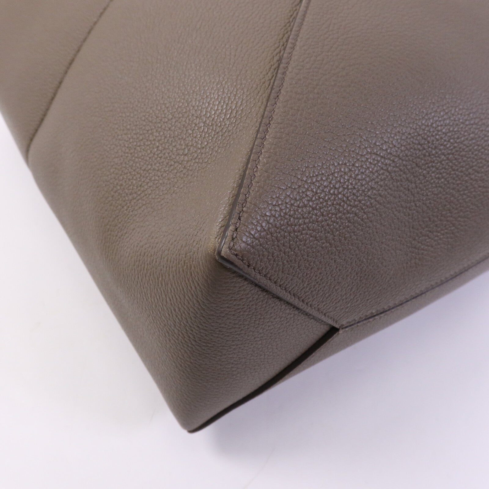 LOEWE 牛皮皮革Puzzle Fold金扣手挽袋
