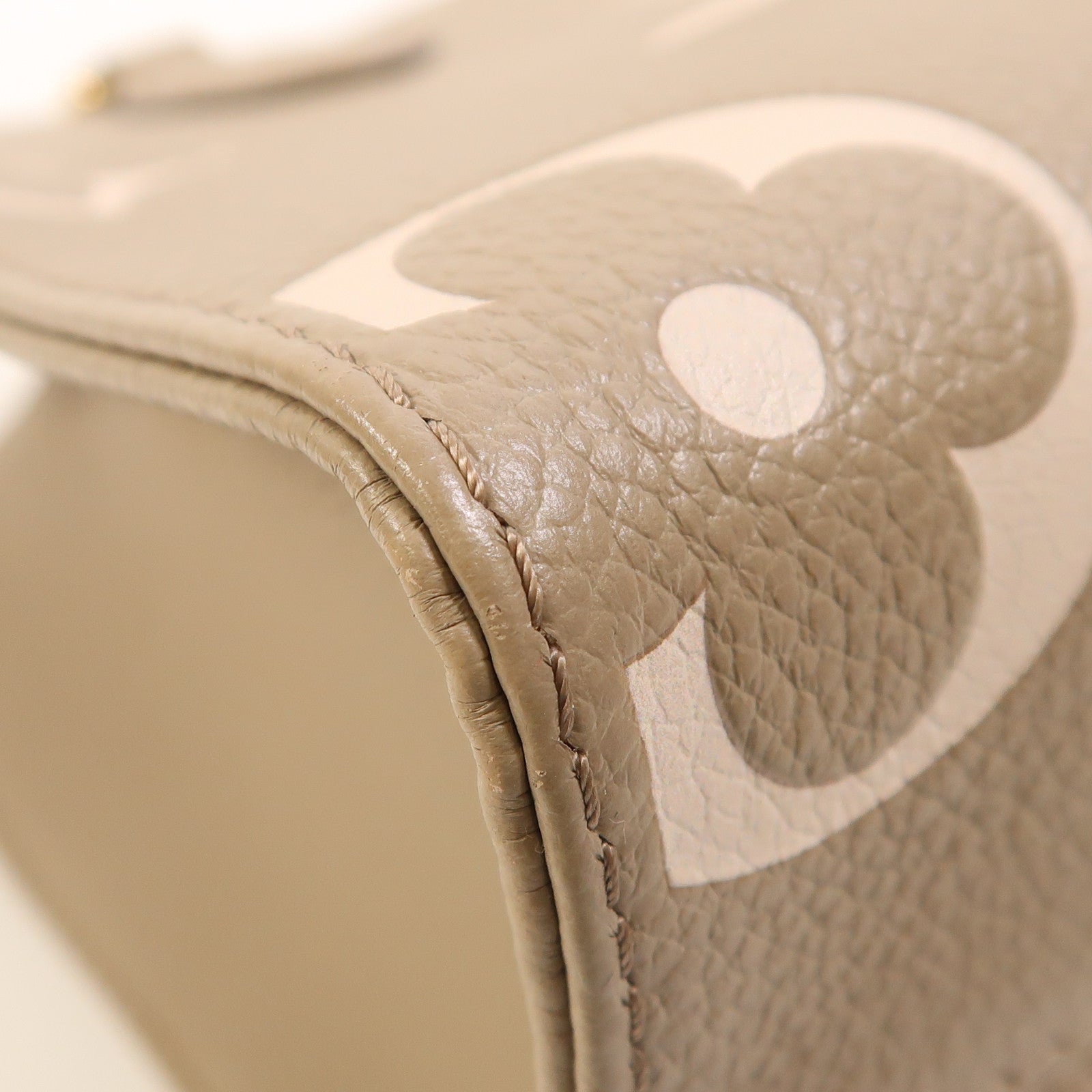 LOUIS VUITTON Monogram Empreinte OnTheGo PM金扣手挽袋
