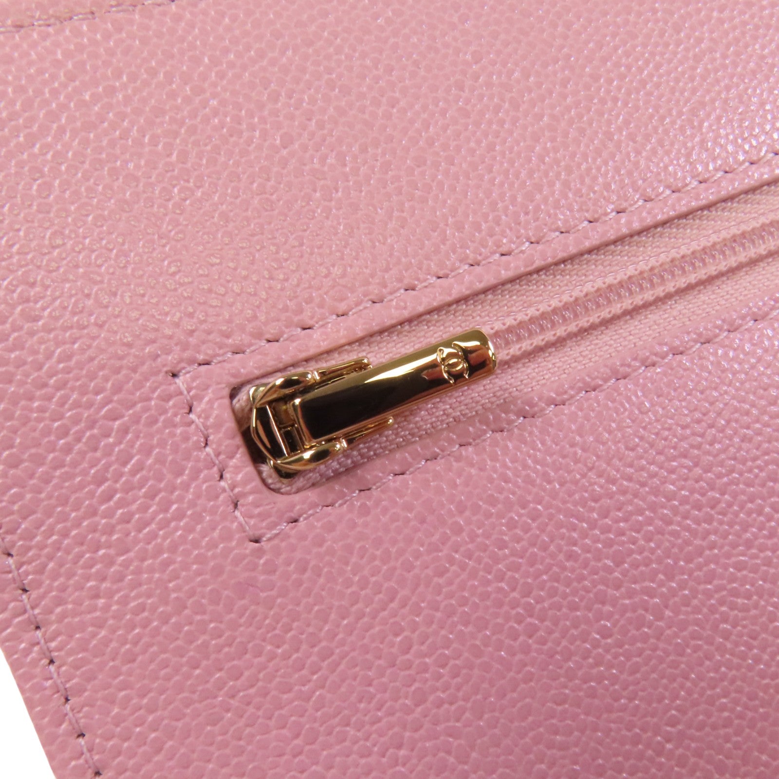 CHANEL 牛皮皮革WOC Wallet On Chain金扣鏈帶肩背袋