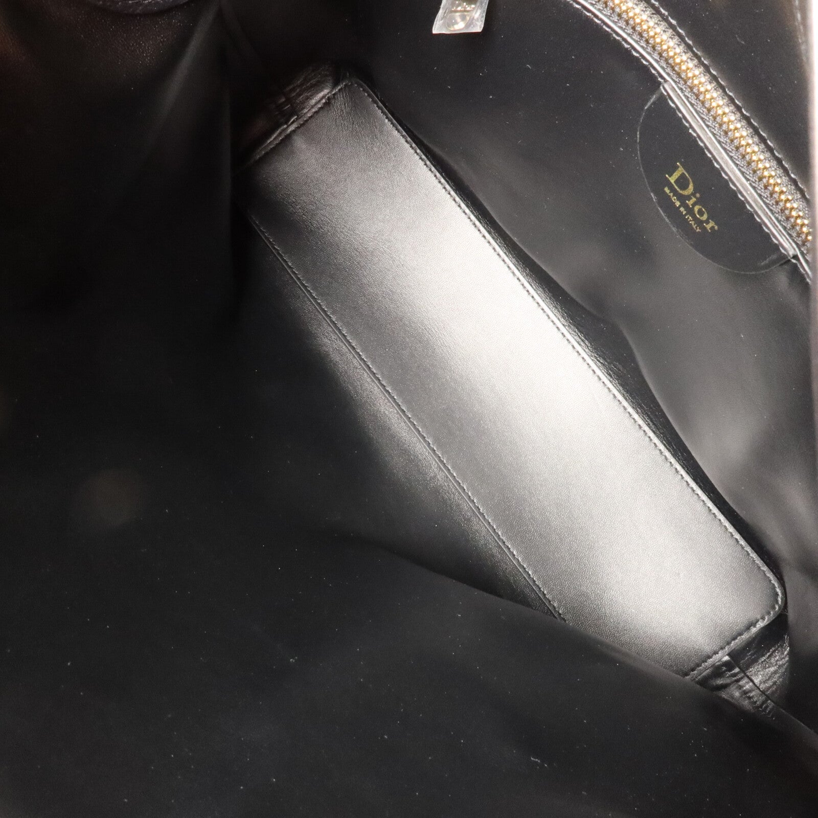 Dior 牛皮皮革Diorly Bag肩背袋