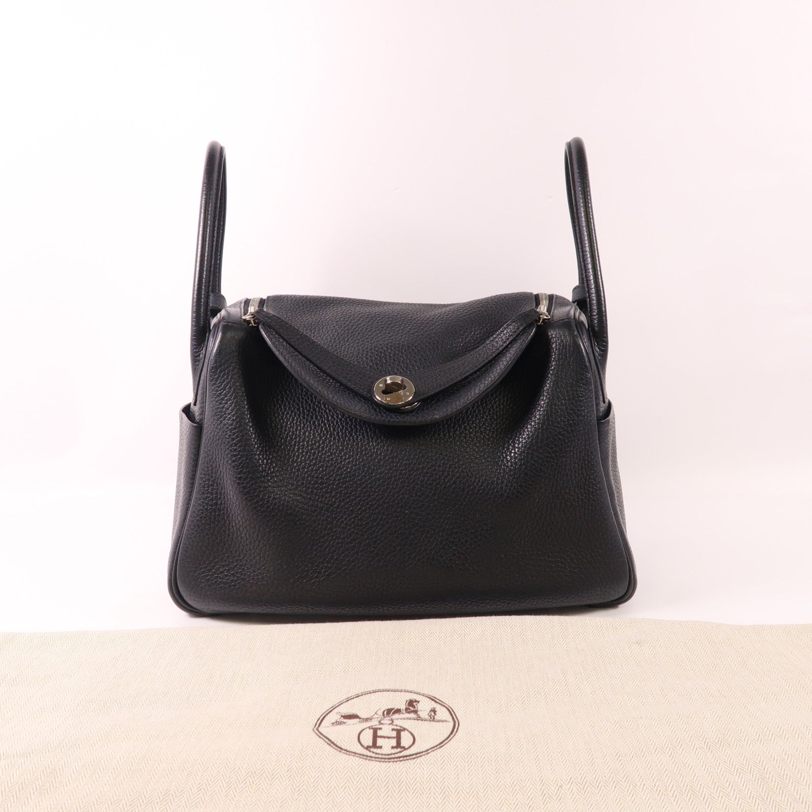 HERMES Clemence皮革Lindy 30銀扣手挽肩背兩用袋Noir