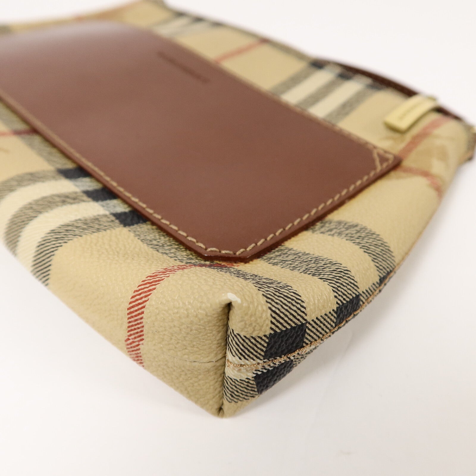 BURBERRY 塗層帆布Pouch手拿包