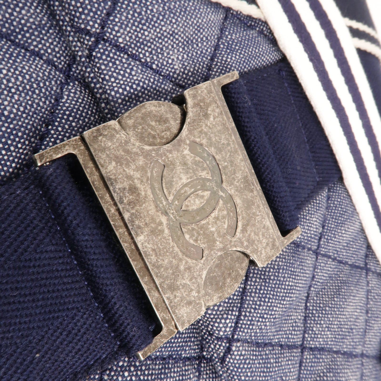 CHANEL Demin Airlines Buckle Messenger手挽肩背兩用袋