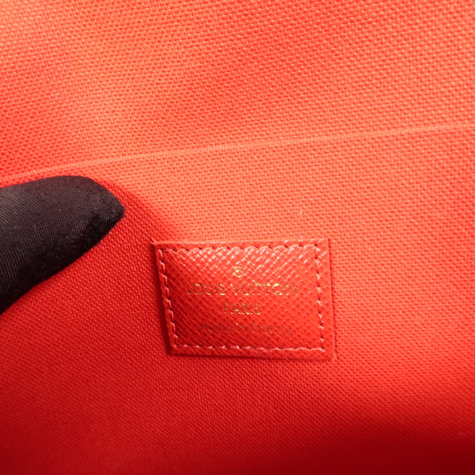 LOUIS VUITTON Damier Felice Pochette金扣鏈帶肩背袋