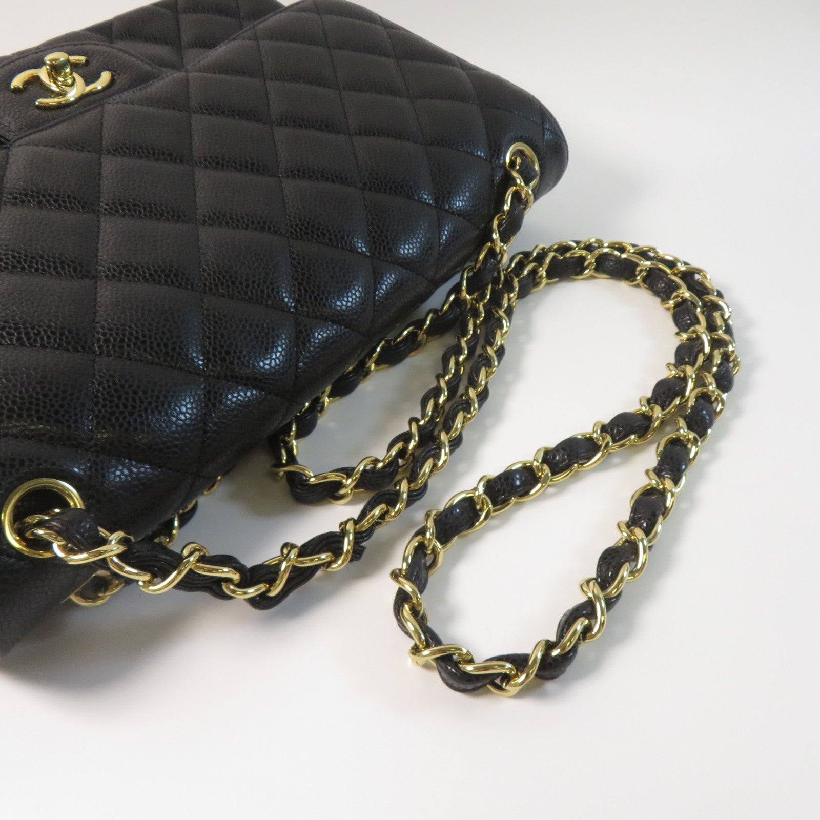 CHANEL 【激減優惠】菱格Caviar皮革Classic Jumbo金扣鏈帶肩背袋黑色