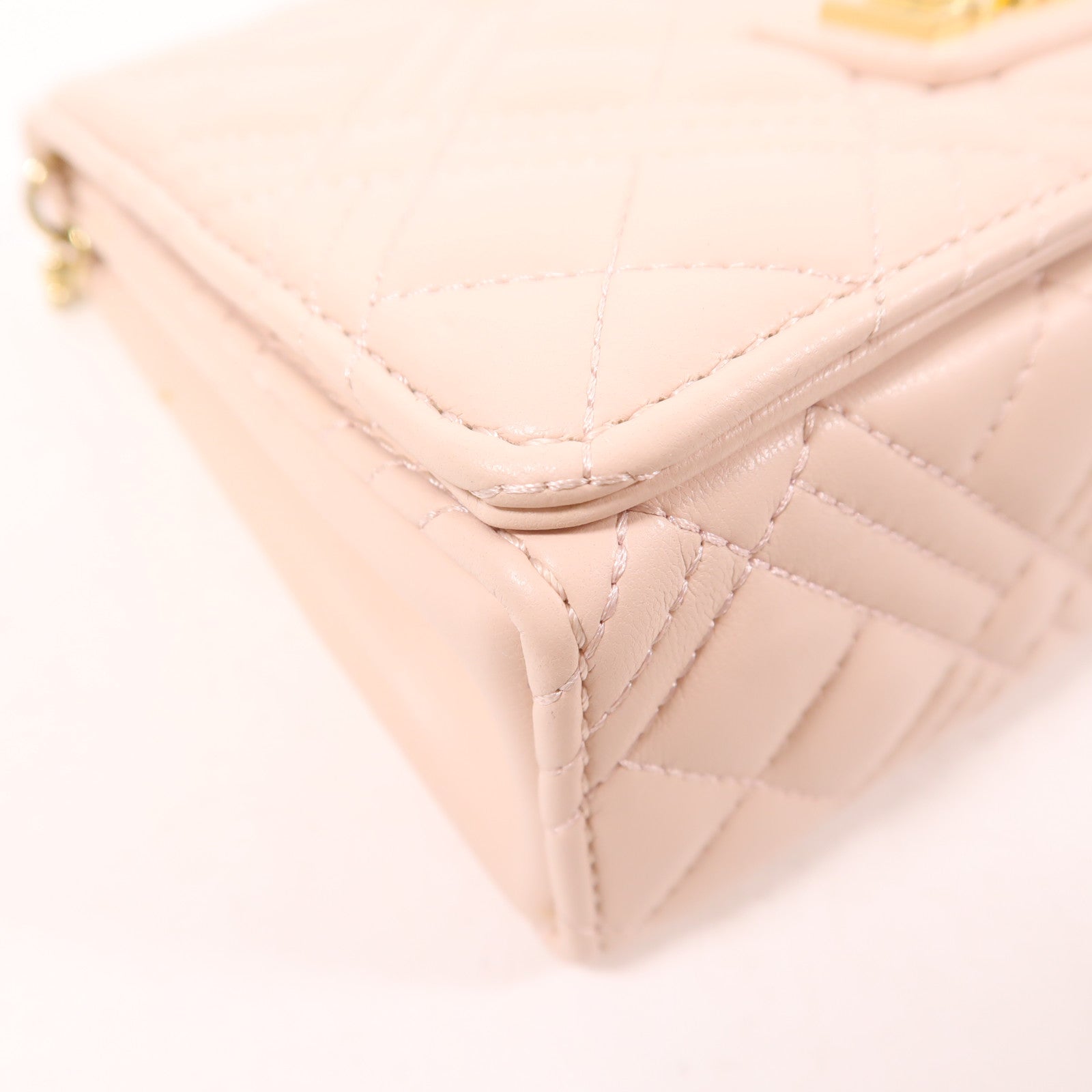 MOSCHINO 羊皮皮革Chain Shoulder金扣鏈帶肩背袋