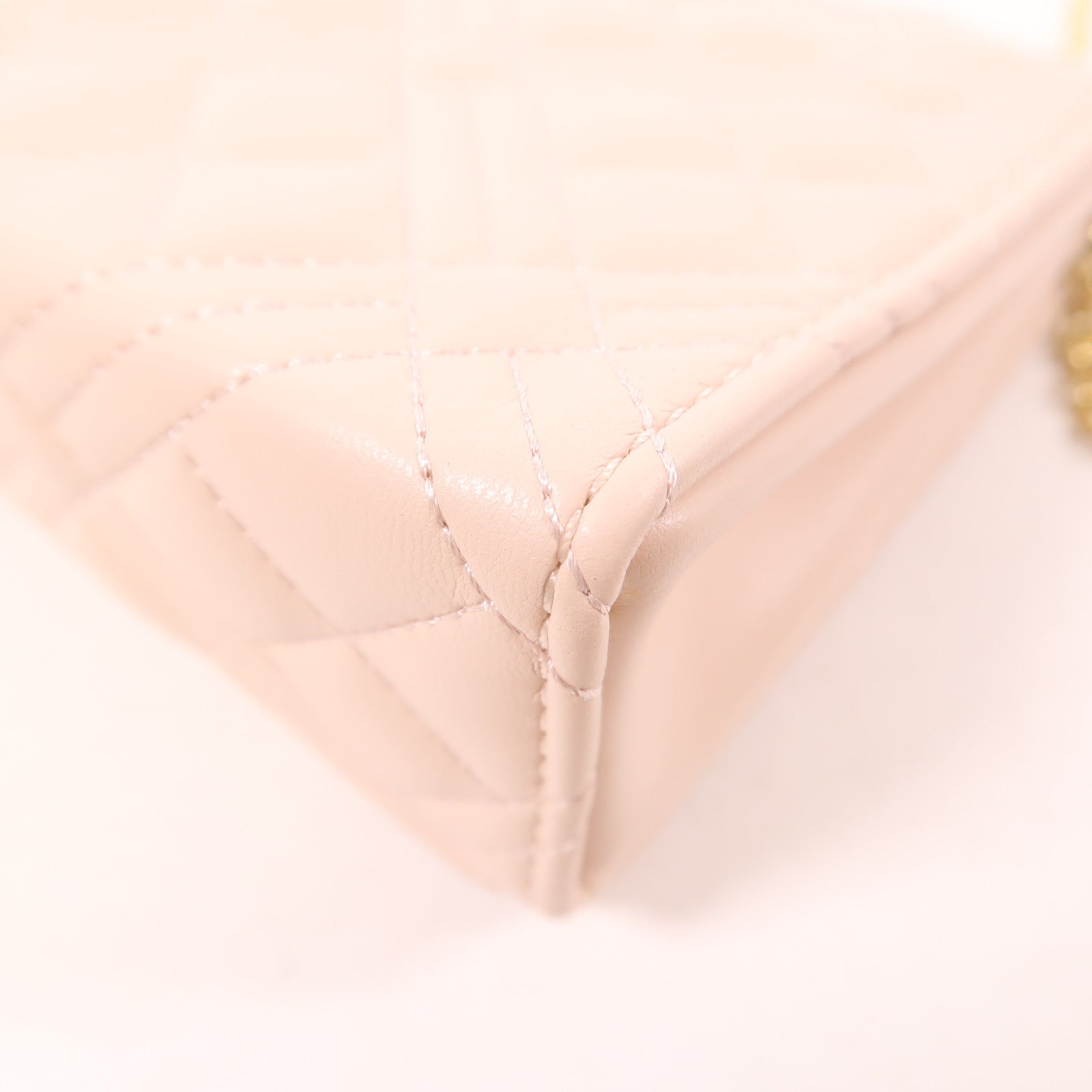 MOSCHINO 羊皮皮革Chain Shoulder金扣鏈帶肩背袋