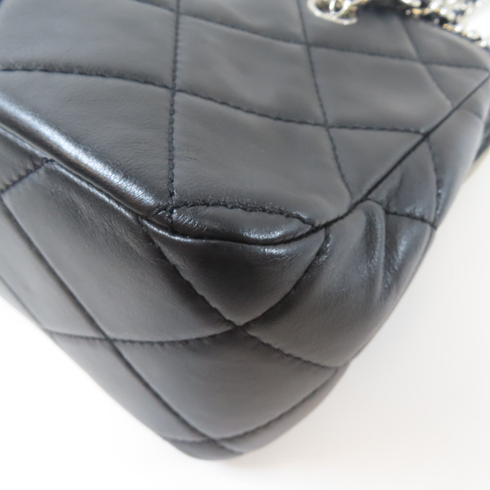 CHANEL 菱格羊皮皮革Chain Shoulder Bag銀扣鏈帶肩背袋黑色