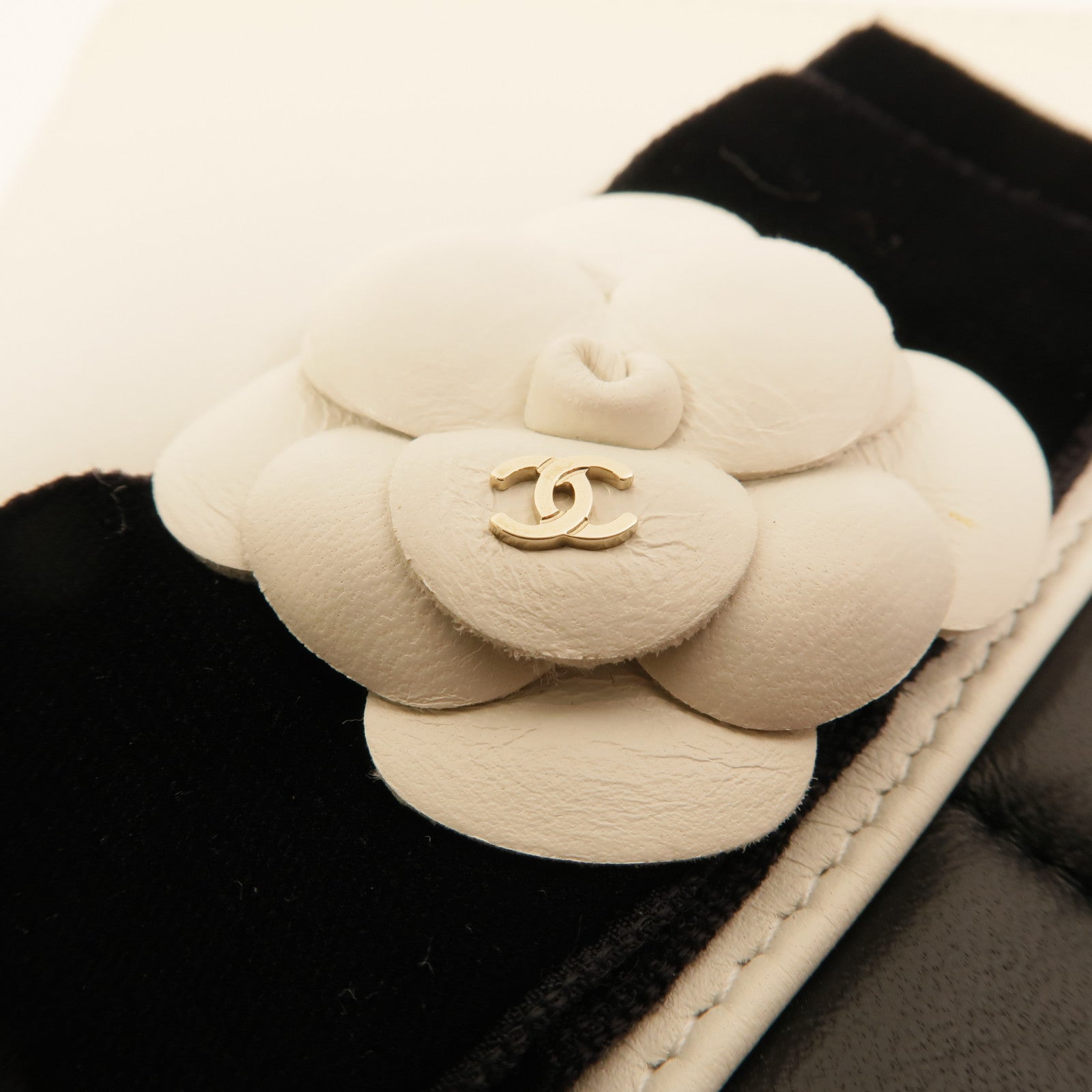 CHANEL 羊皮皮革Matelasse Coco Mark手拿包