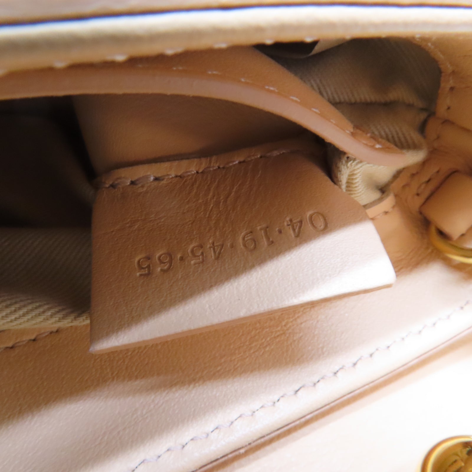 Chloe 【激減優惠】牛皮皮革Aby Lock金扣手挽鍊帶肩背兩用袋米色