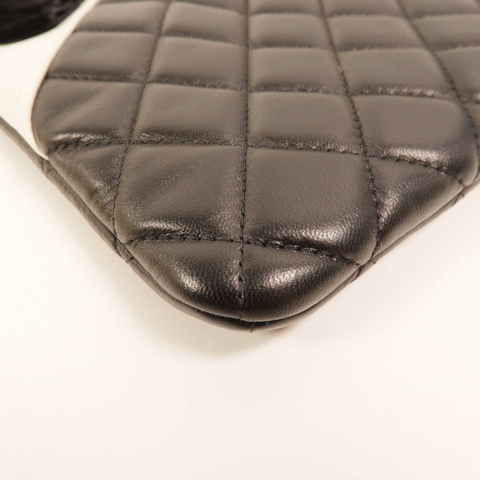 CHANEL 羊皮皮革Matelasse Coco Mark手拿包
