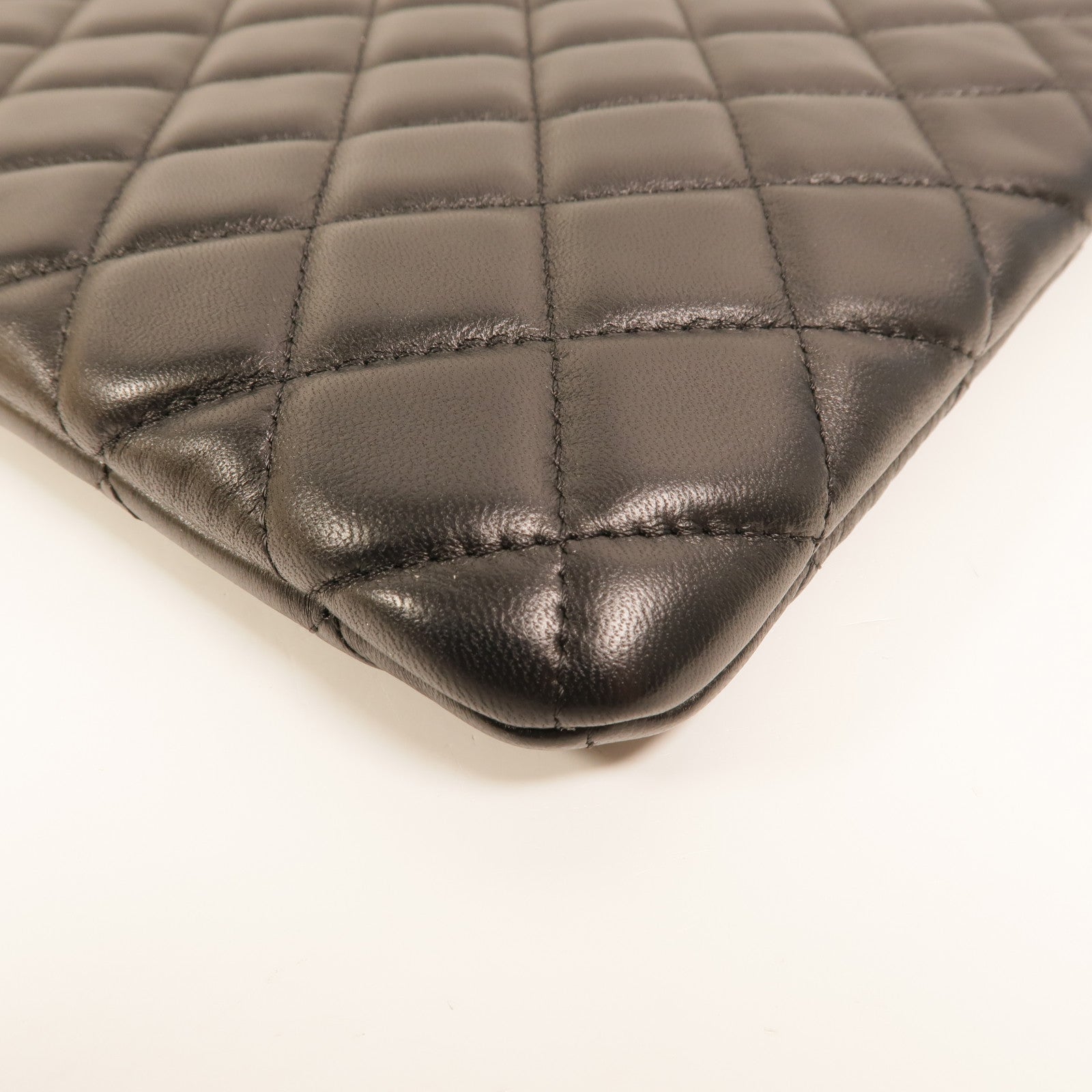 CHANEL 羊皮皮革Matelasse Coco Mark手拿包