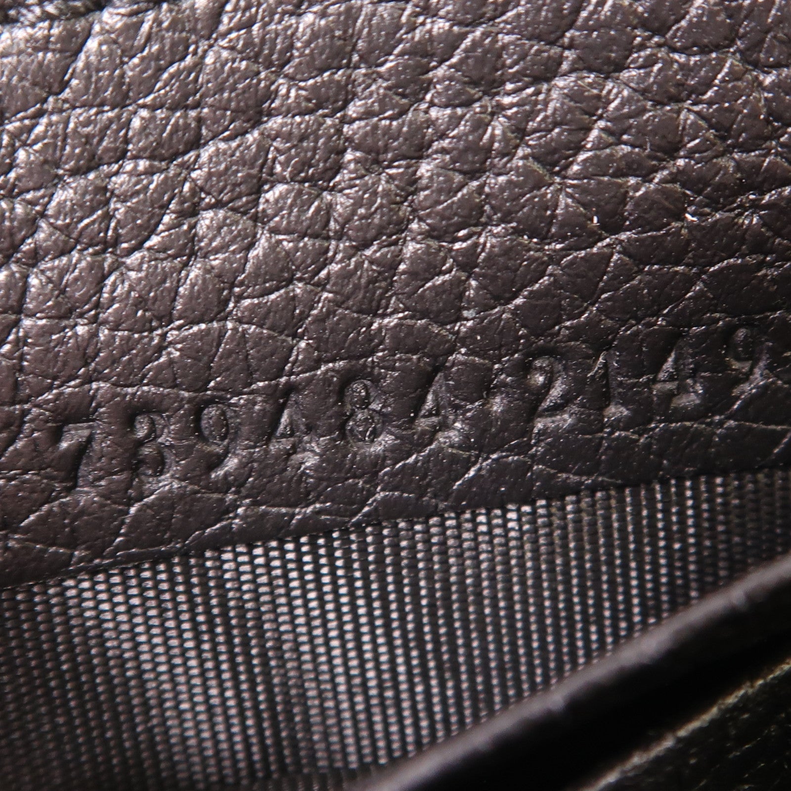 GUCCI 皮革Long Wallet銀扣長錢包