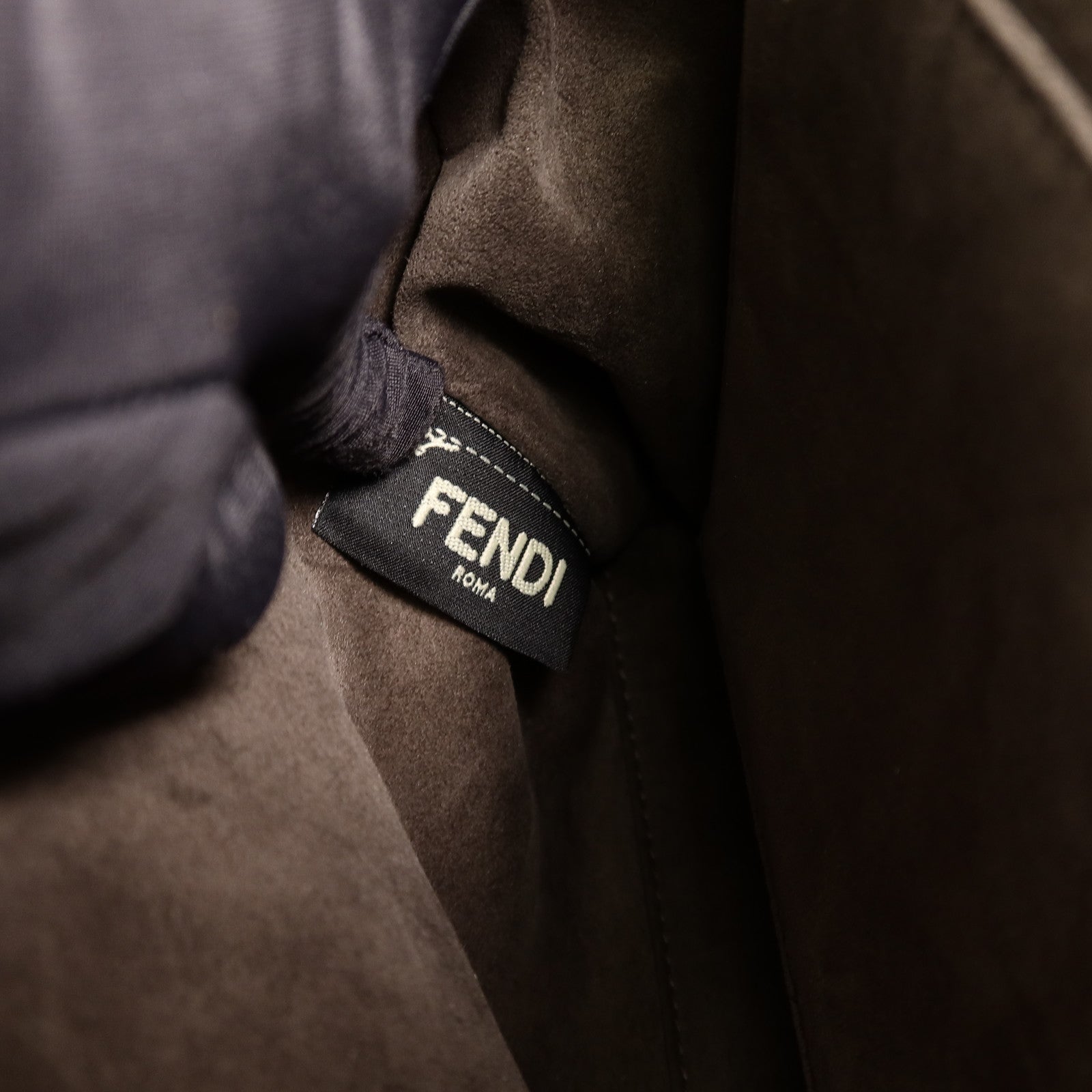 FENDI 牛皮皮革Dotcom手挽肩背兩用袋