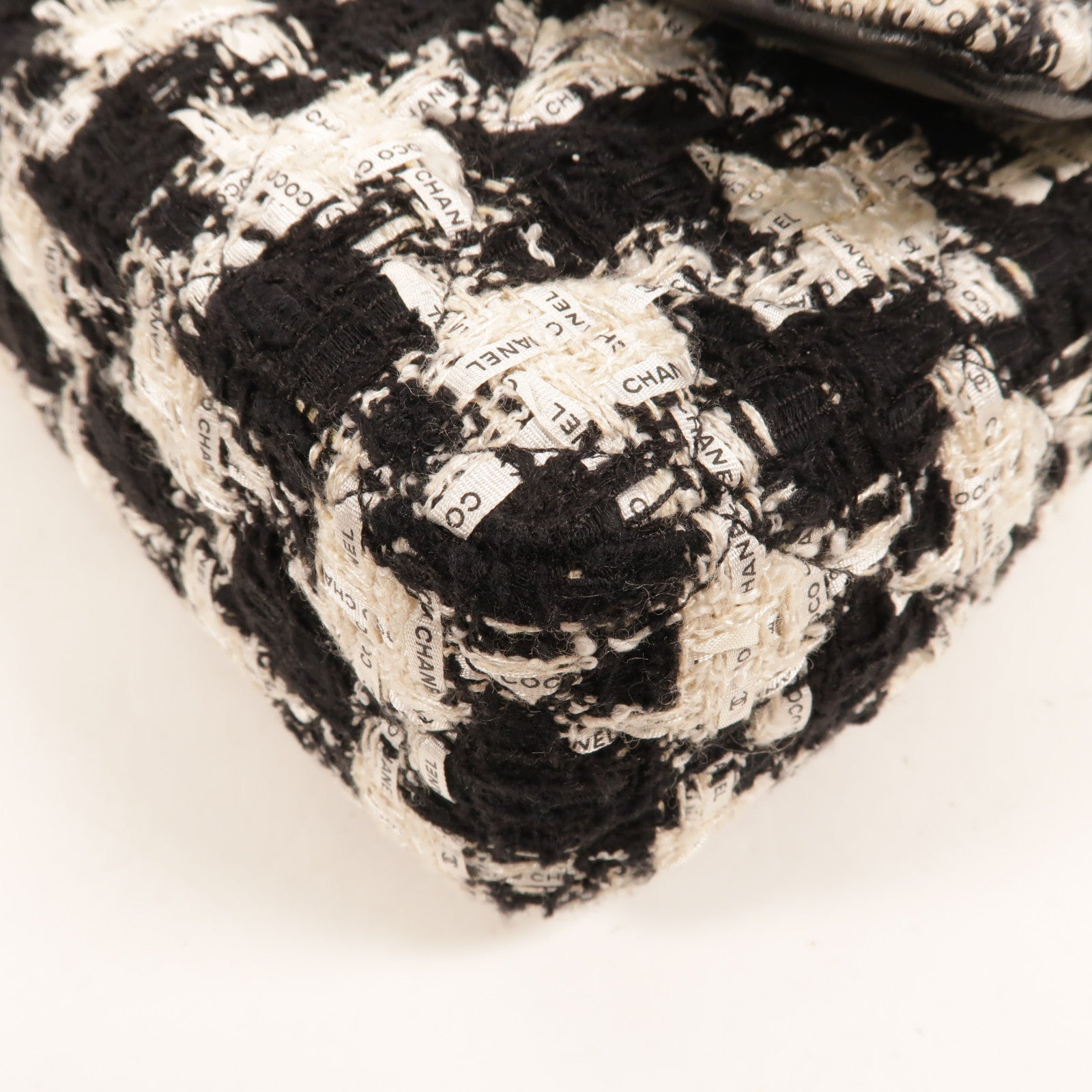 CHANEL Tweed Classic 25鏈帶肩背袋