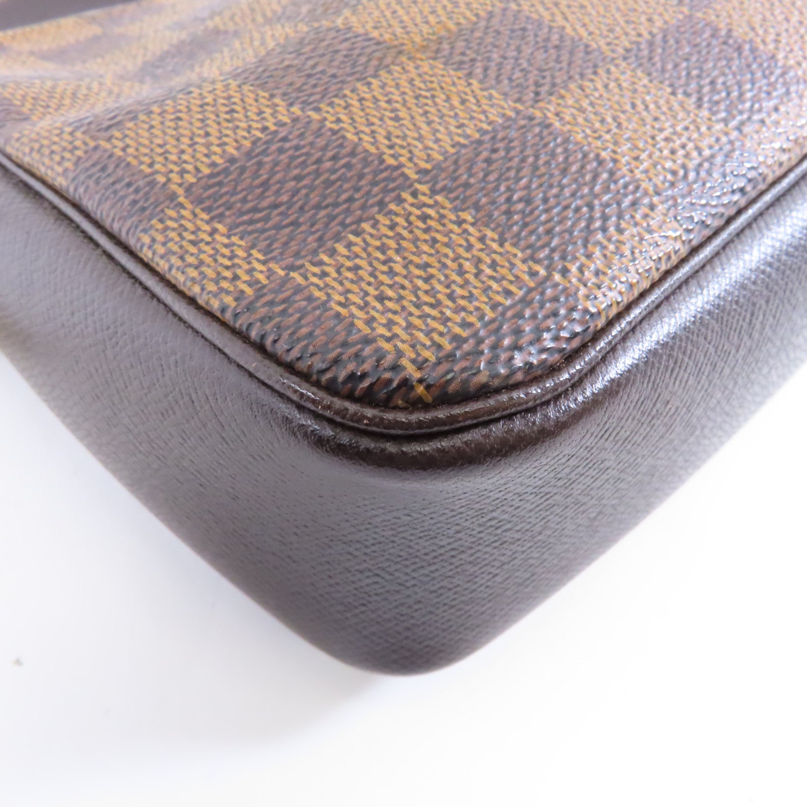 LOUIS VUITTON Damier Truth Makeup Bag金扣手挽袋啡色