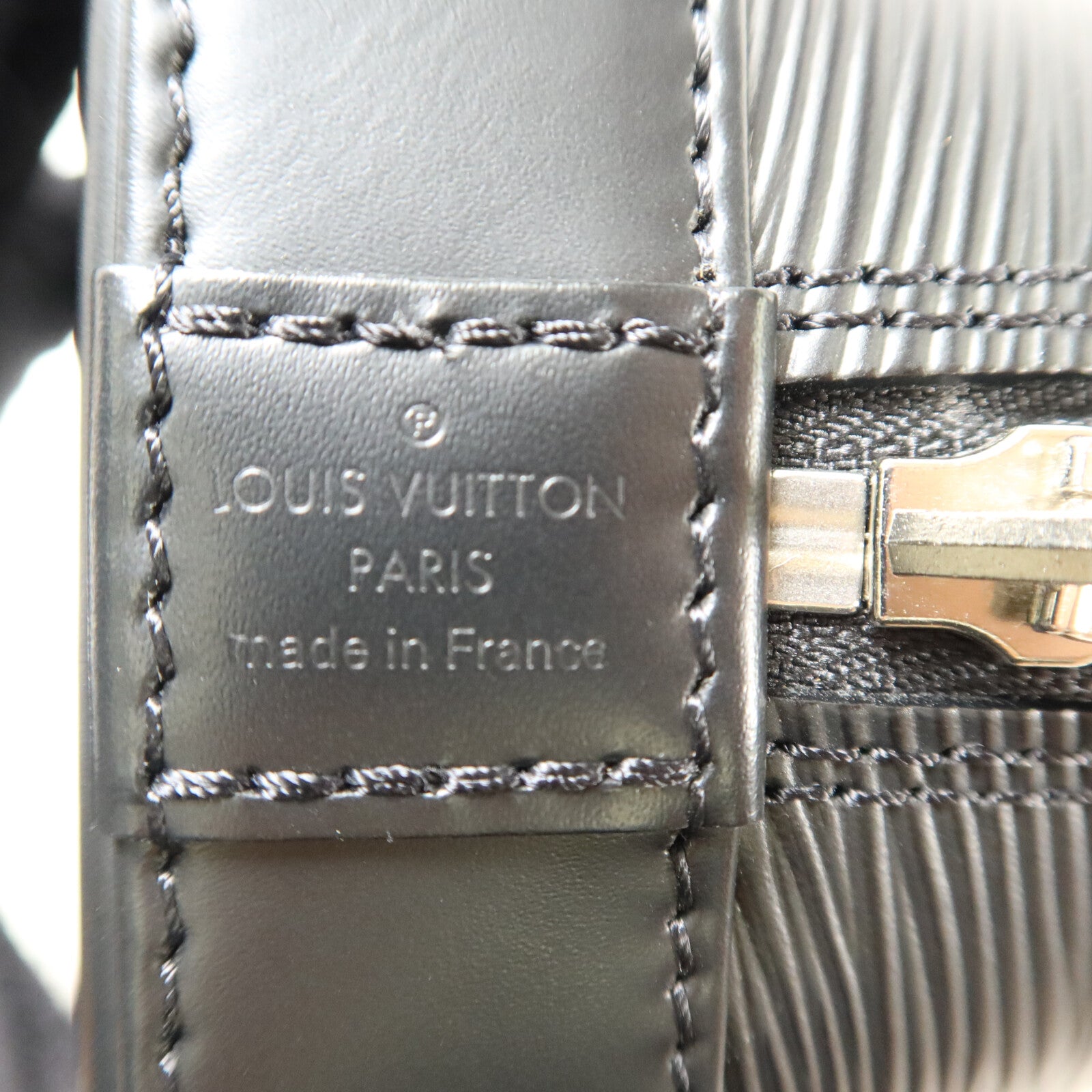 LOUIS VUITTON Epi Alma BB銀扣手挽肩背兩用袋