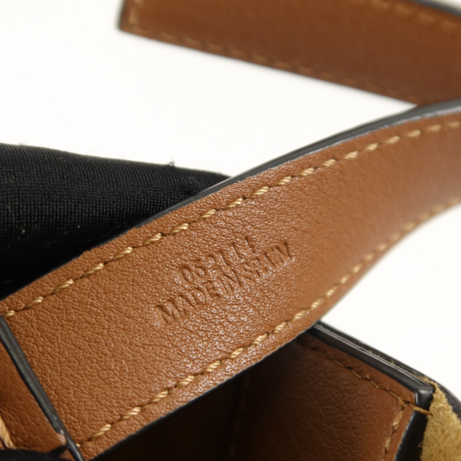 LOEWE 牛皮皮革Hobo Anagram Small肩背袋