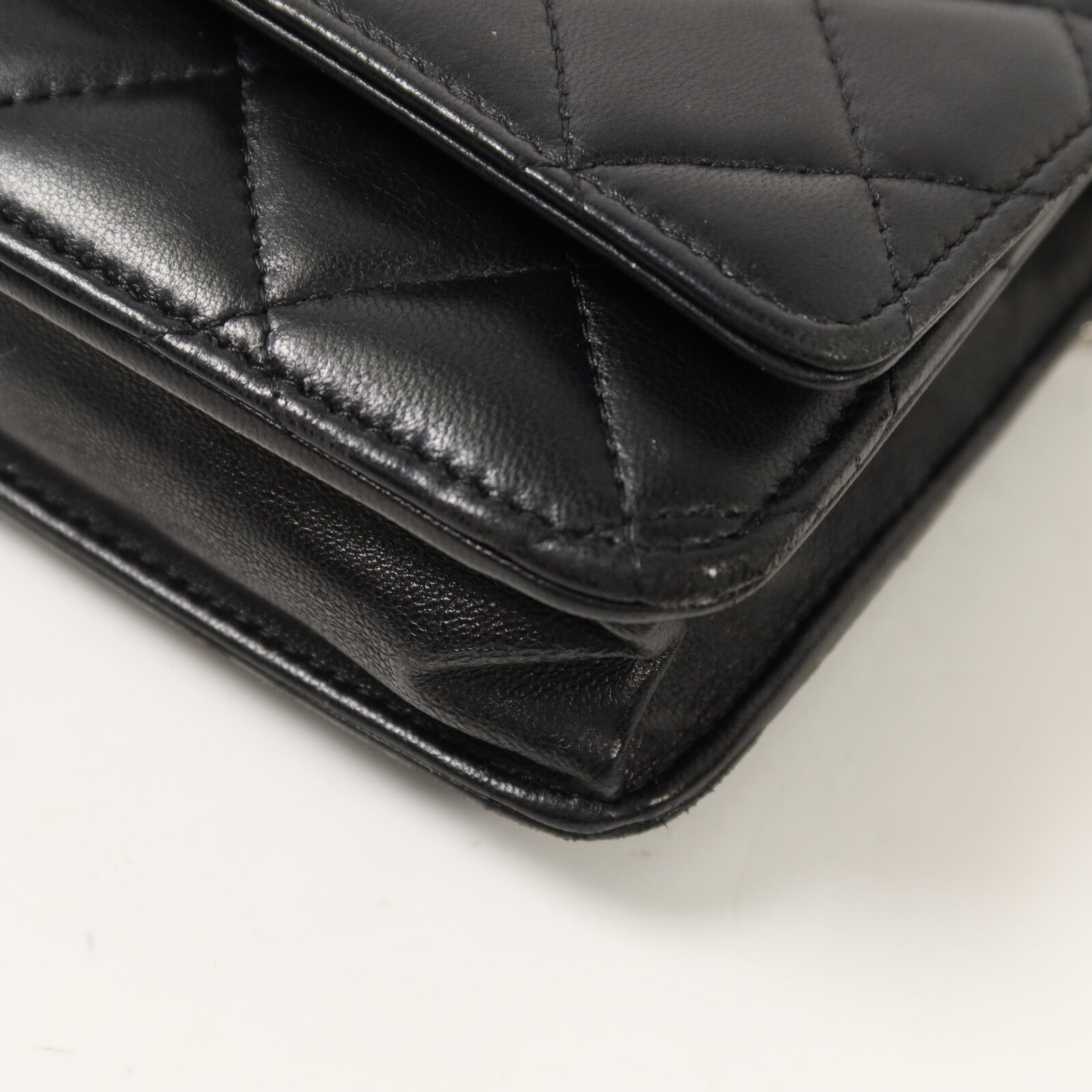 CHANEL 羊皮皮革WOC Wallet On Chain鏈帶肩背袋
