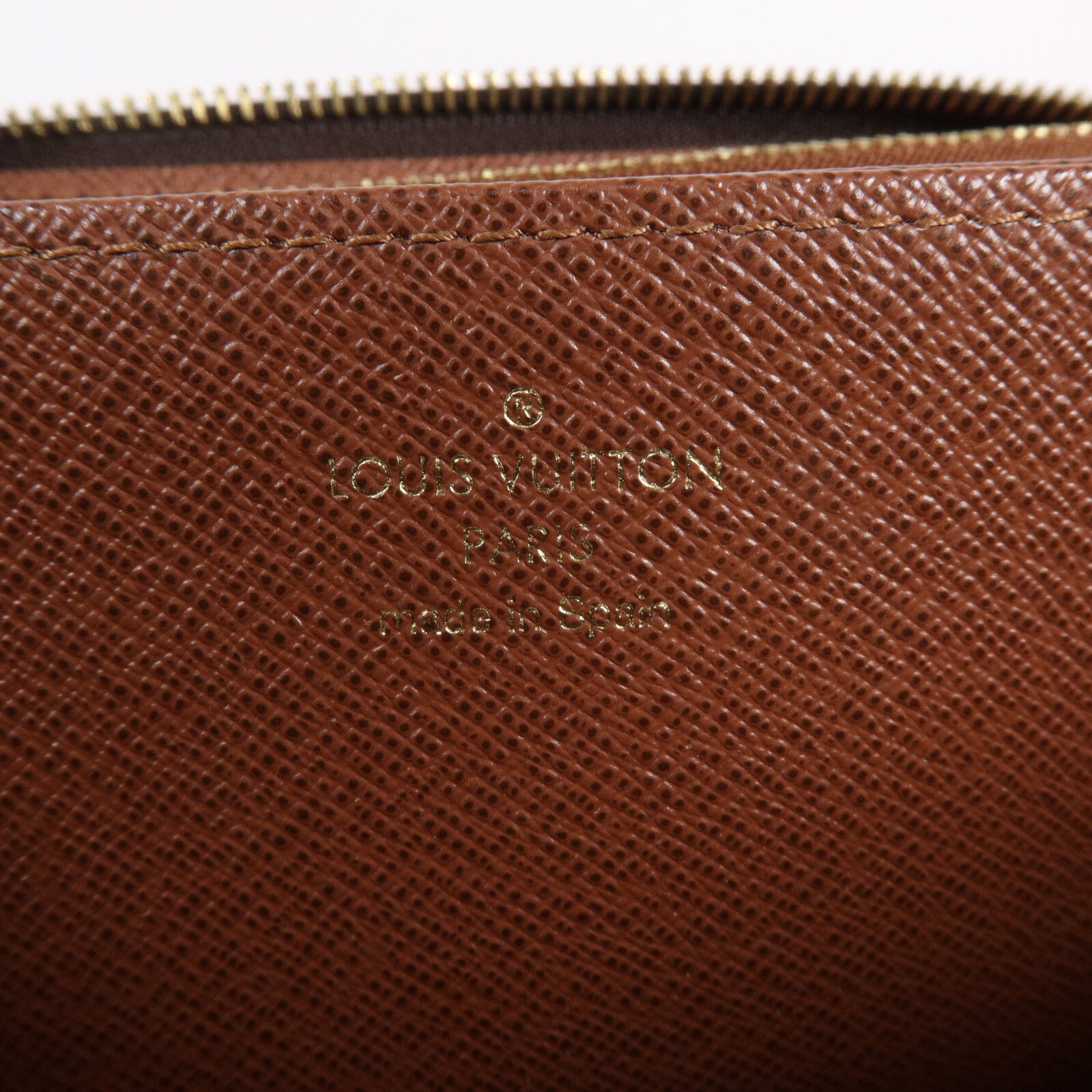 LOUIS VUITTON Monogram Zippy Wallet長錢包