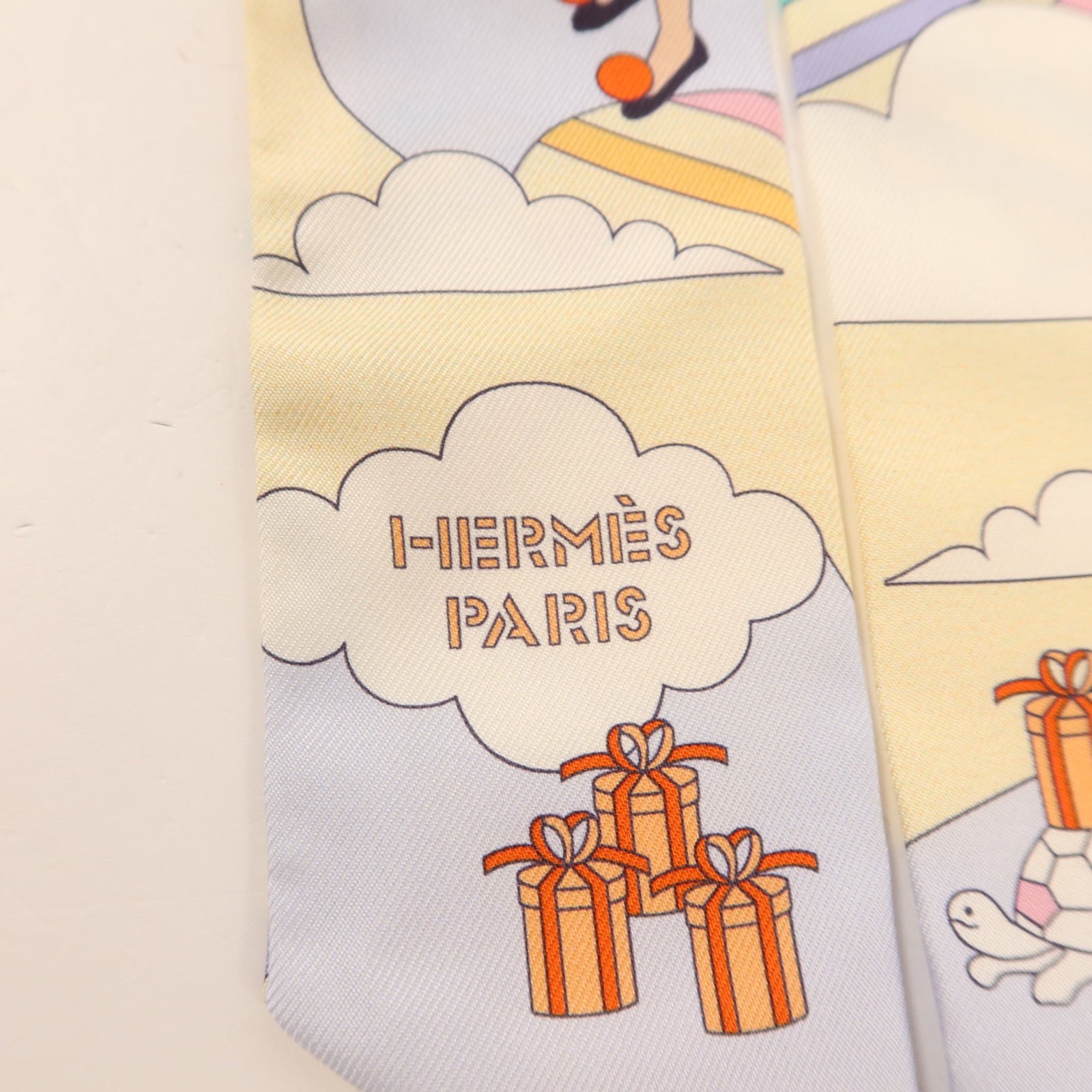 HERMES 絲質Twilly絲巾