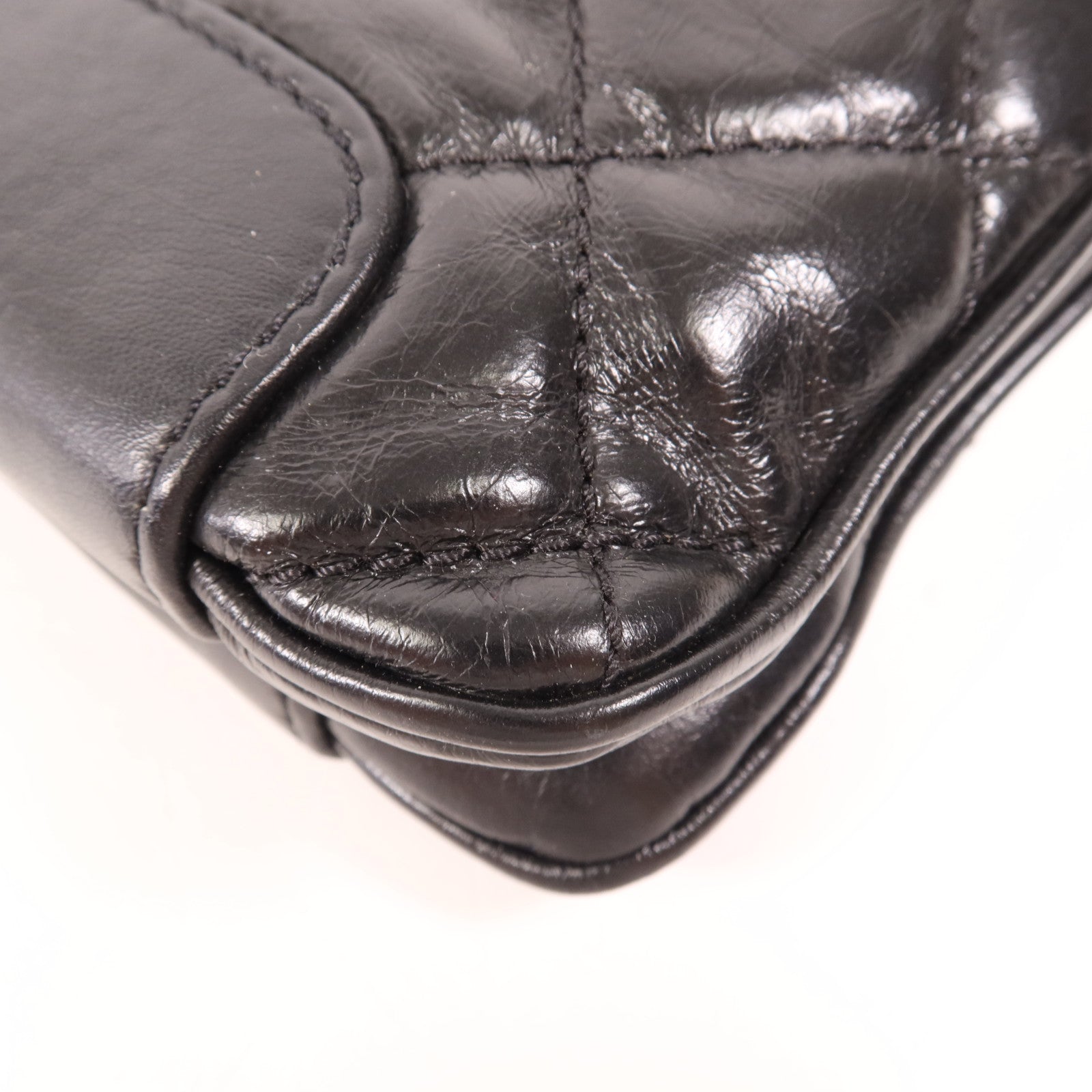 CHANEL 牛皮皮革Chain Shoulder銀扣肩背袋